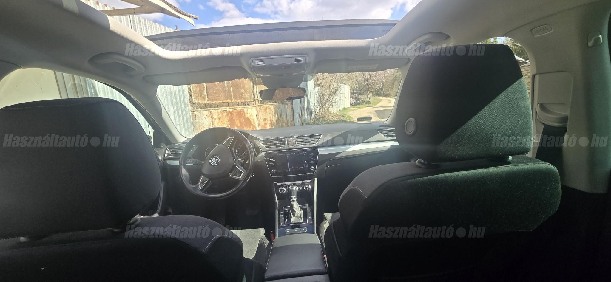 SKODA SUPERB 2019/12 - 1