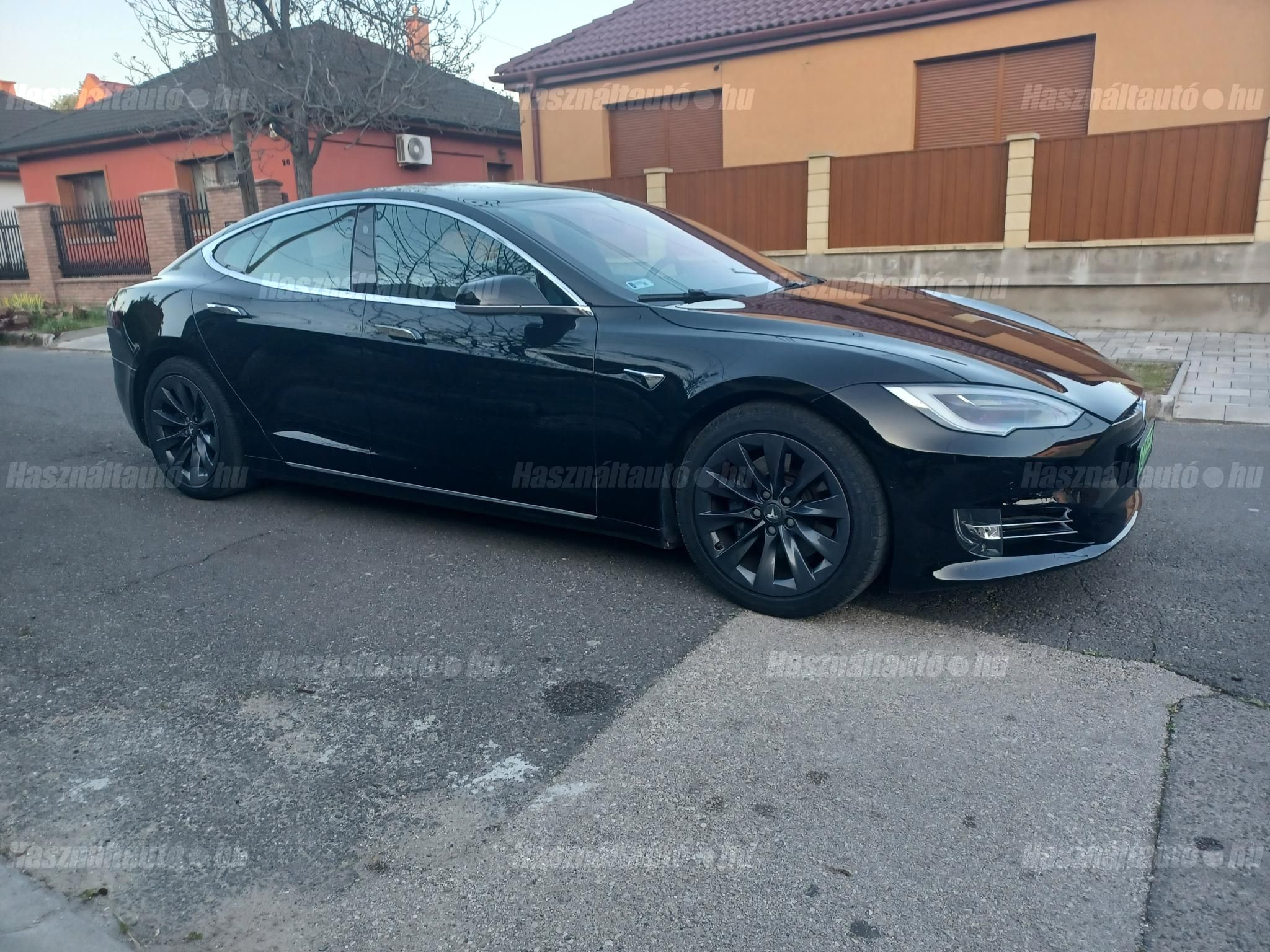 TESLA MODEL S 2020/9 - 1