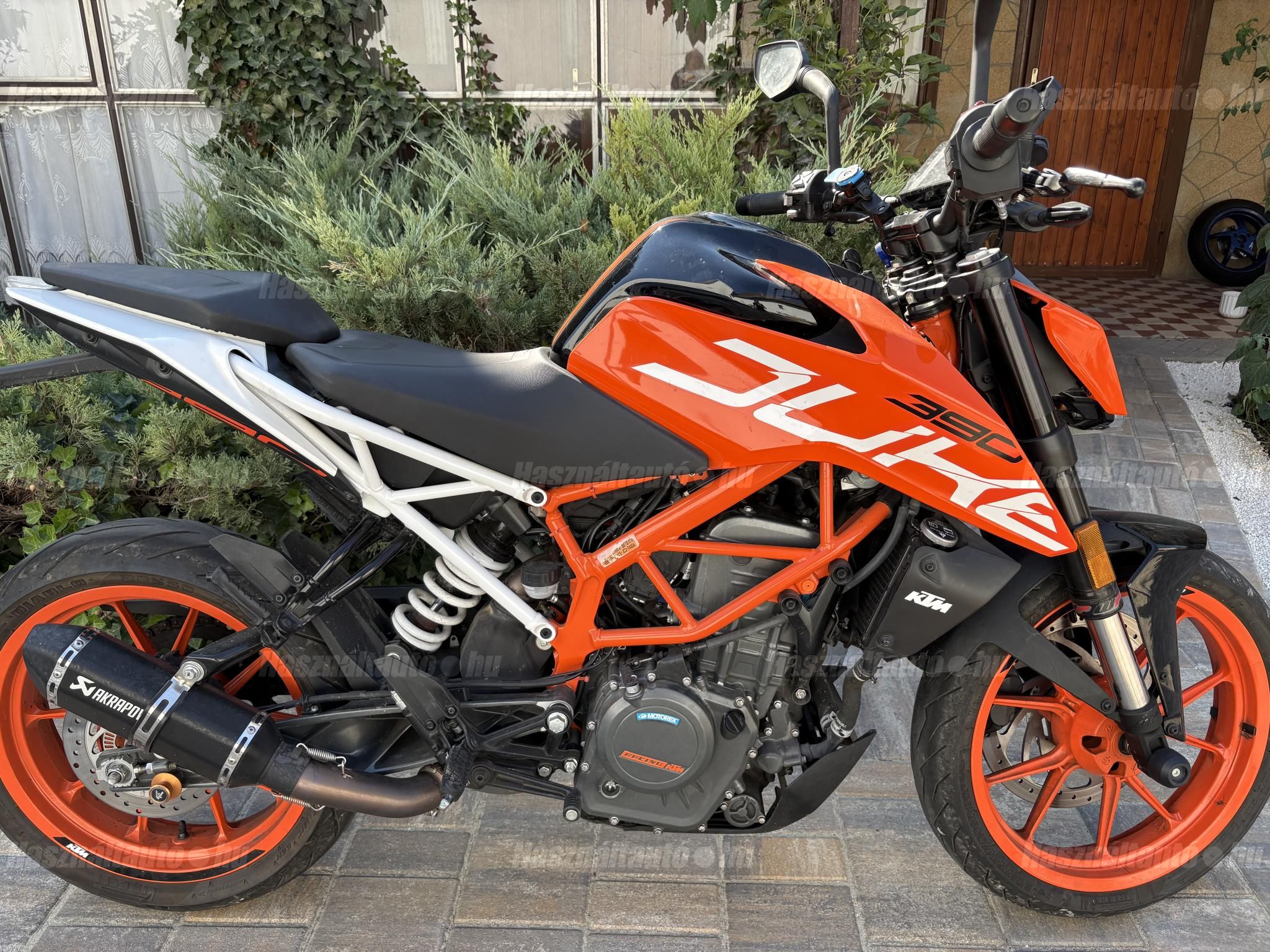 KTM 390 DUKE 2018 - 1
