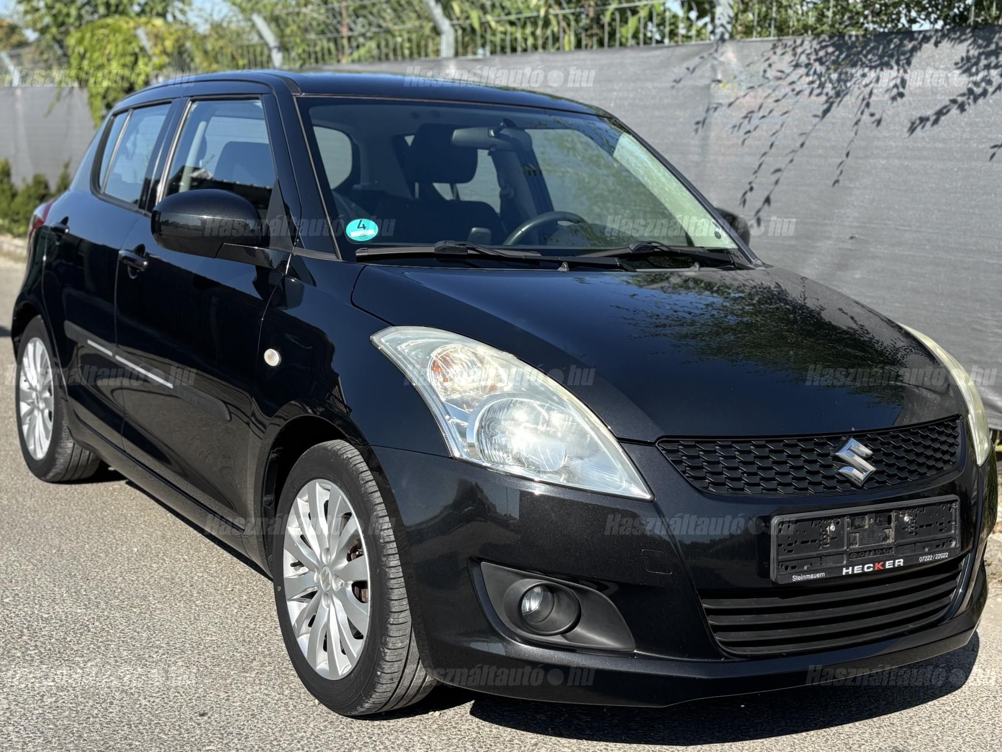 SUZUKI SWIFT 2011/5 - 1