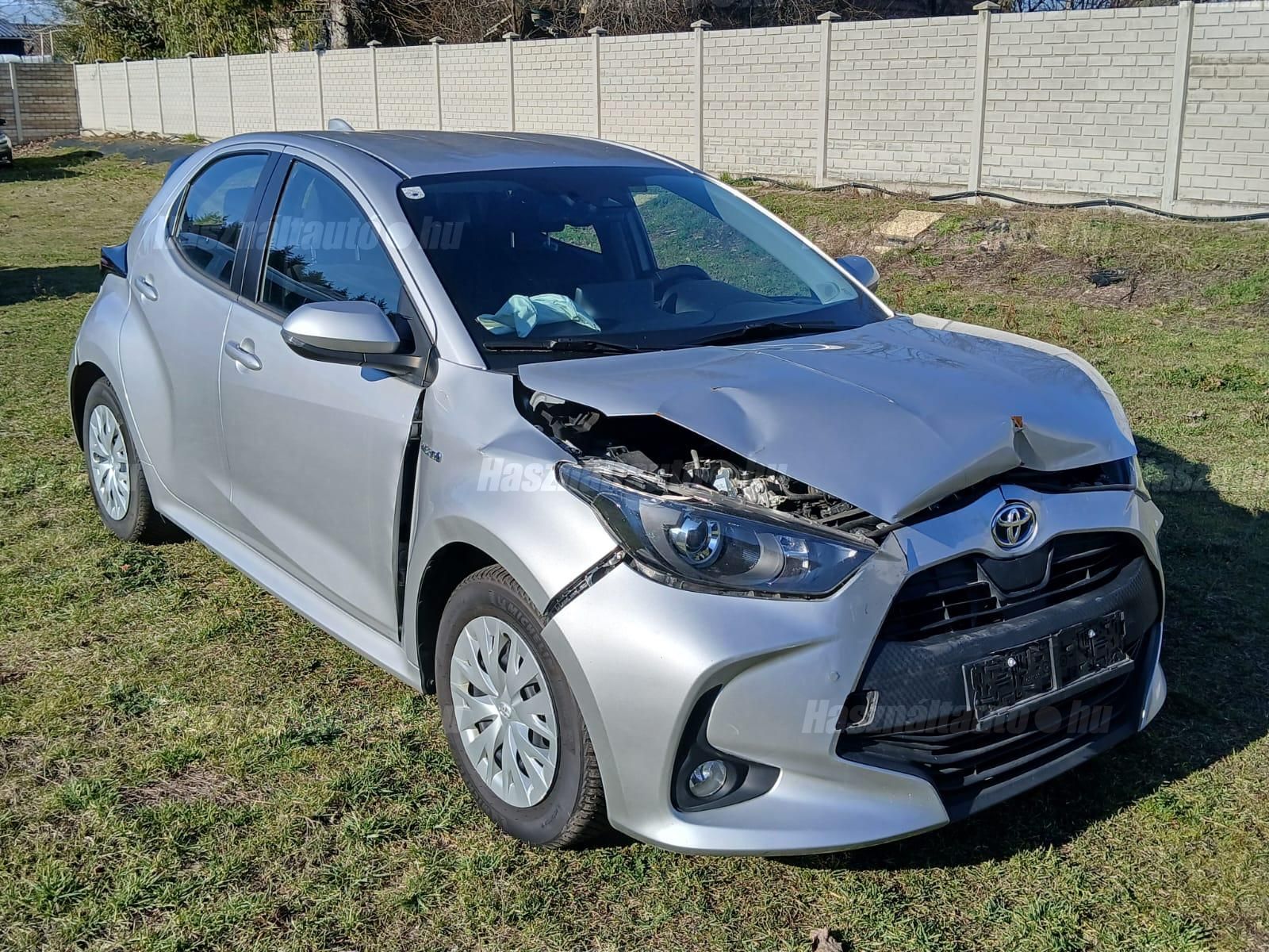 TOYOTA YARIS 2021/5 - 1