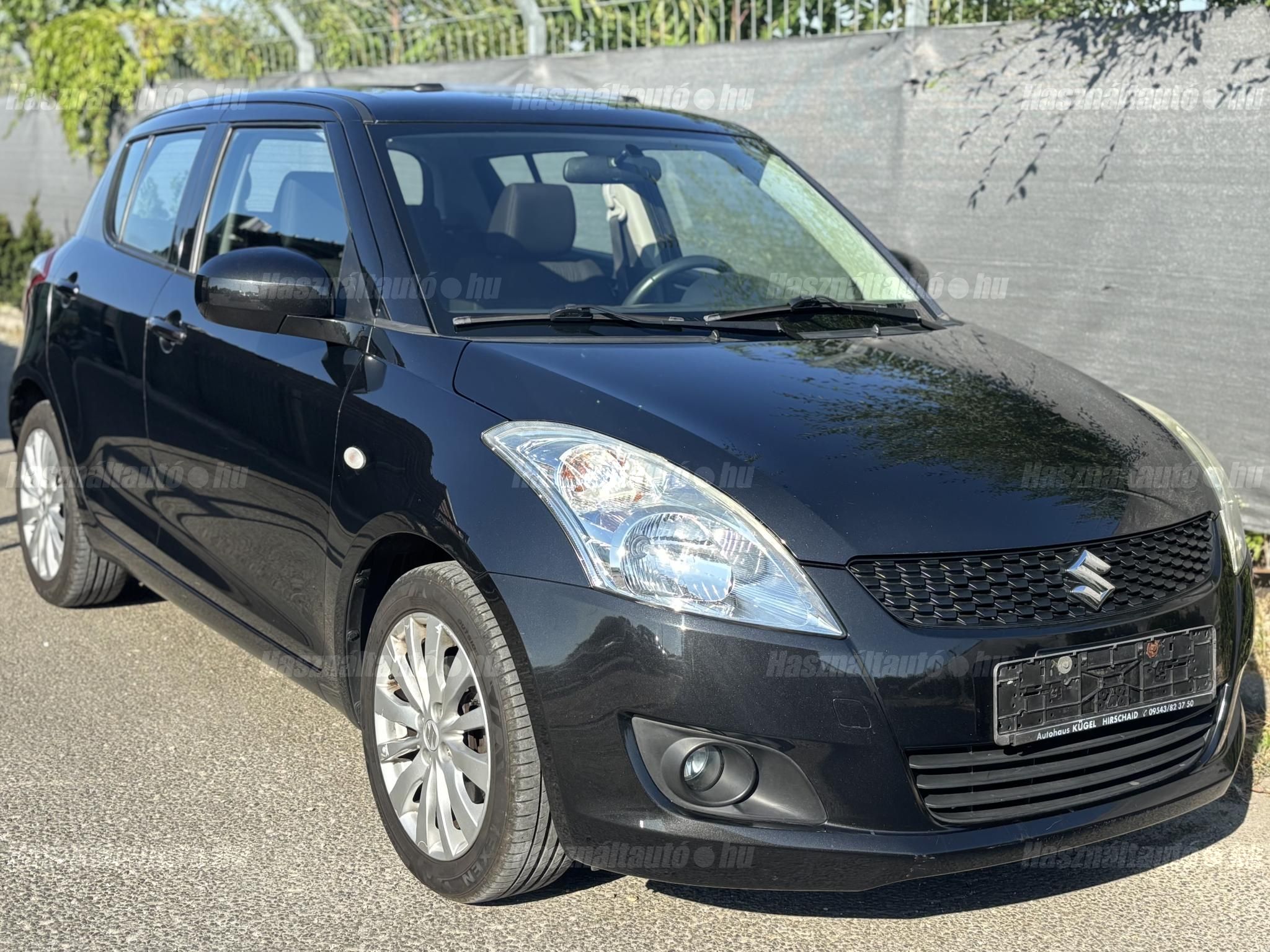 SUZUKI SWIFT 2011/1 - 1