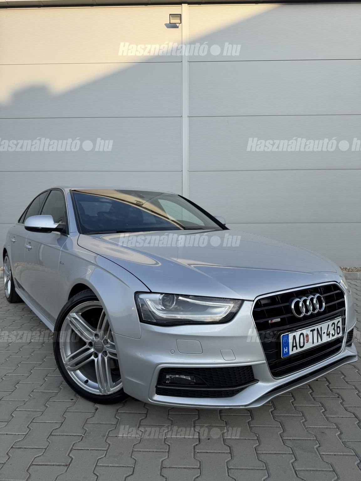 AUDI A4 2014/4 - 1