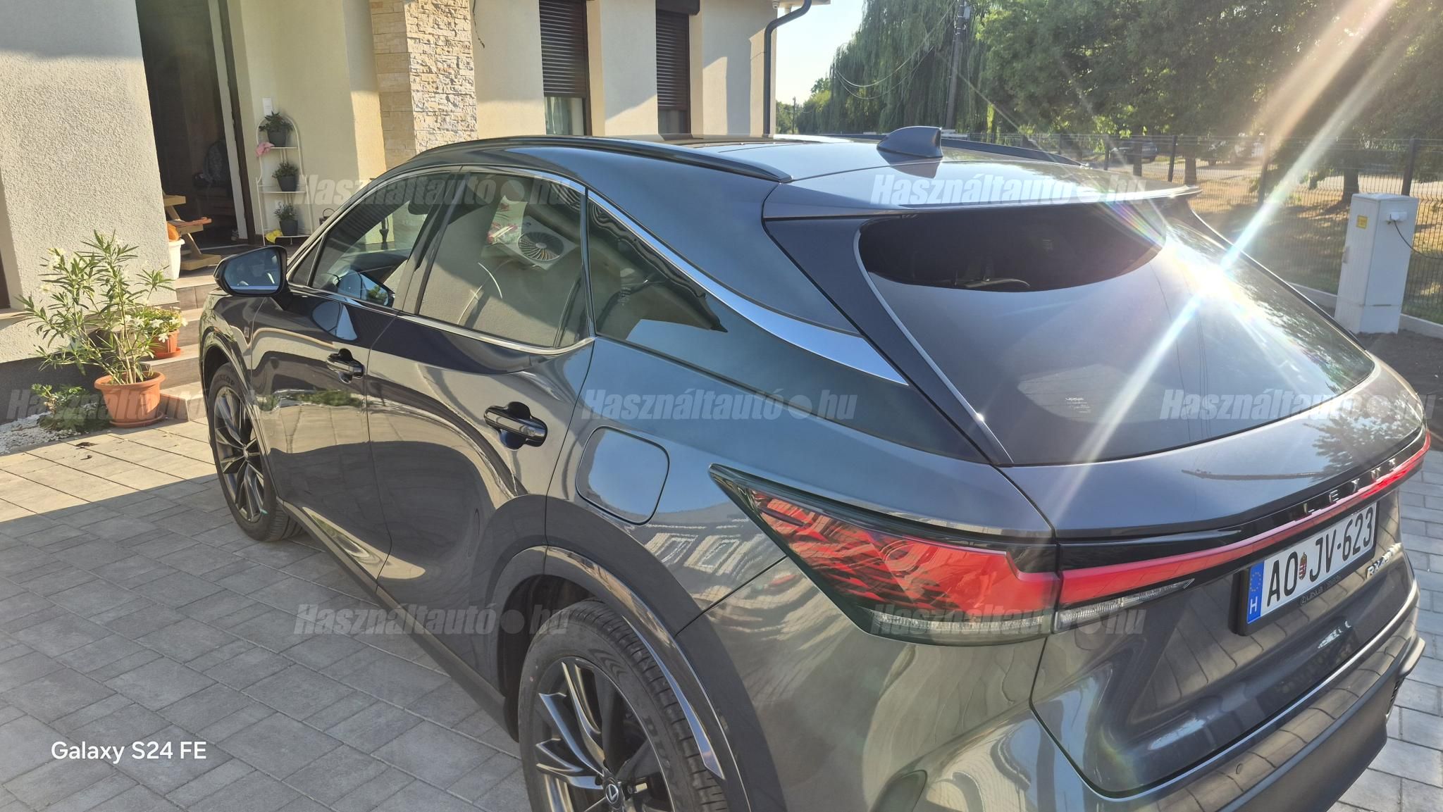 LEXUS RX 2025/10 - 1