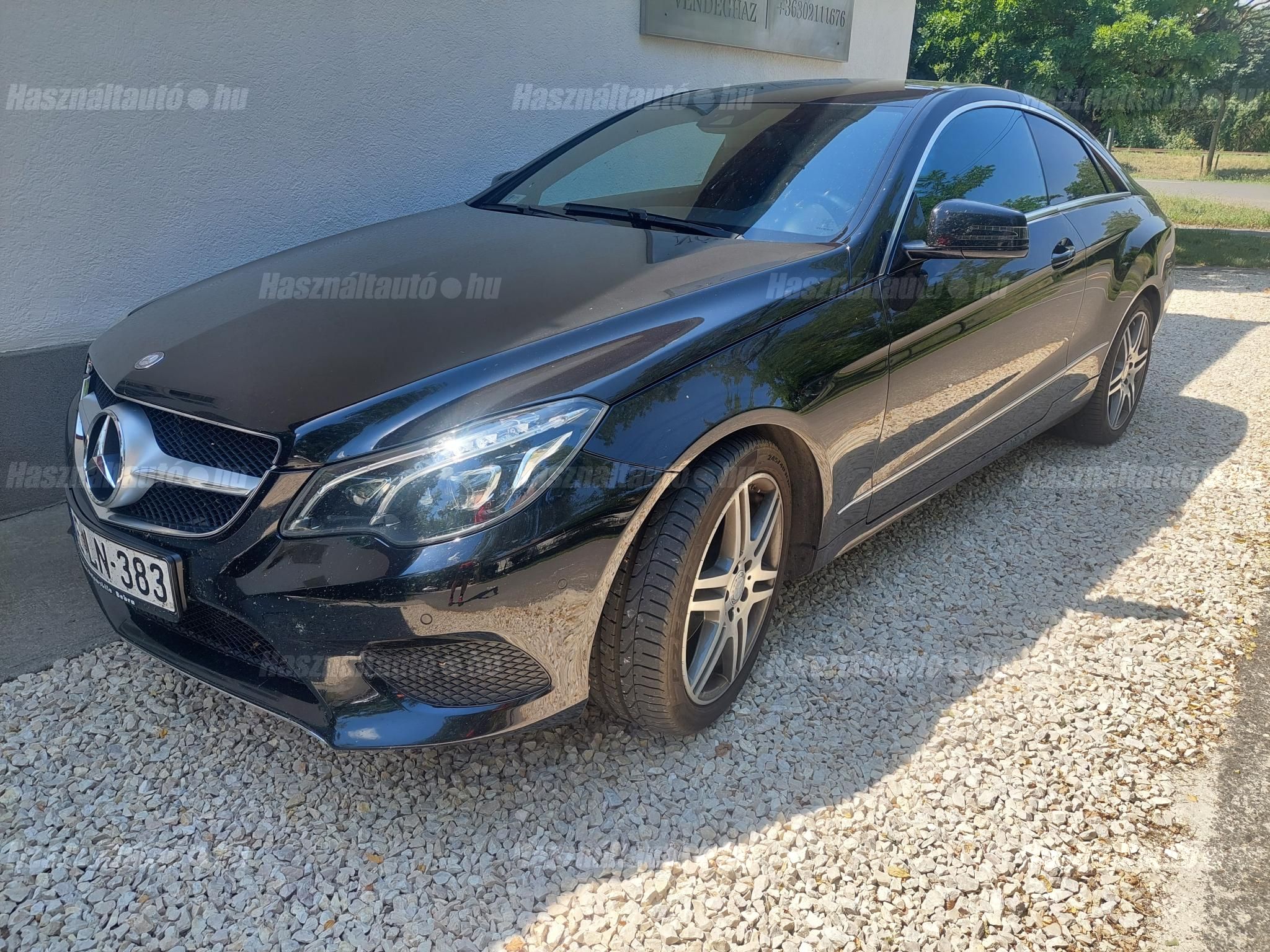 MERCEDES-BENZ E 220 2016 - 1