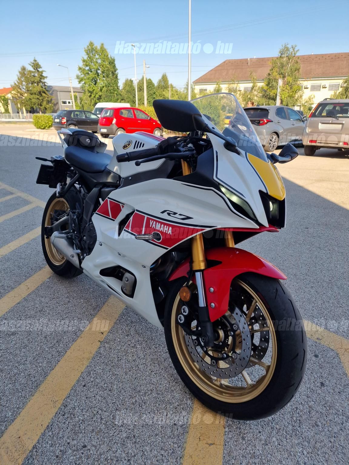 YAMAHA YZF R7 2022/5 - 1