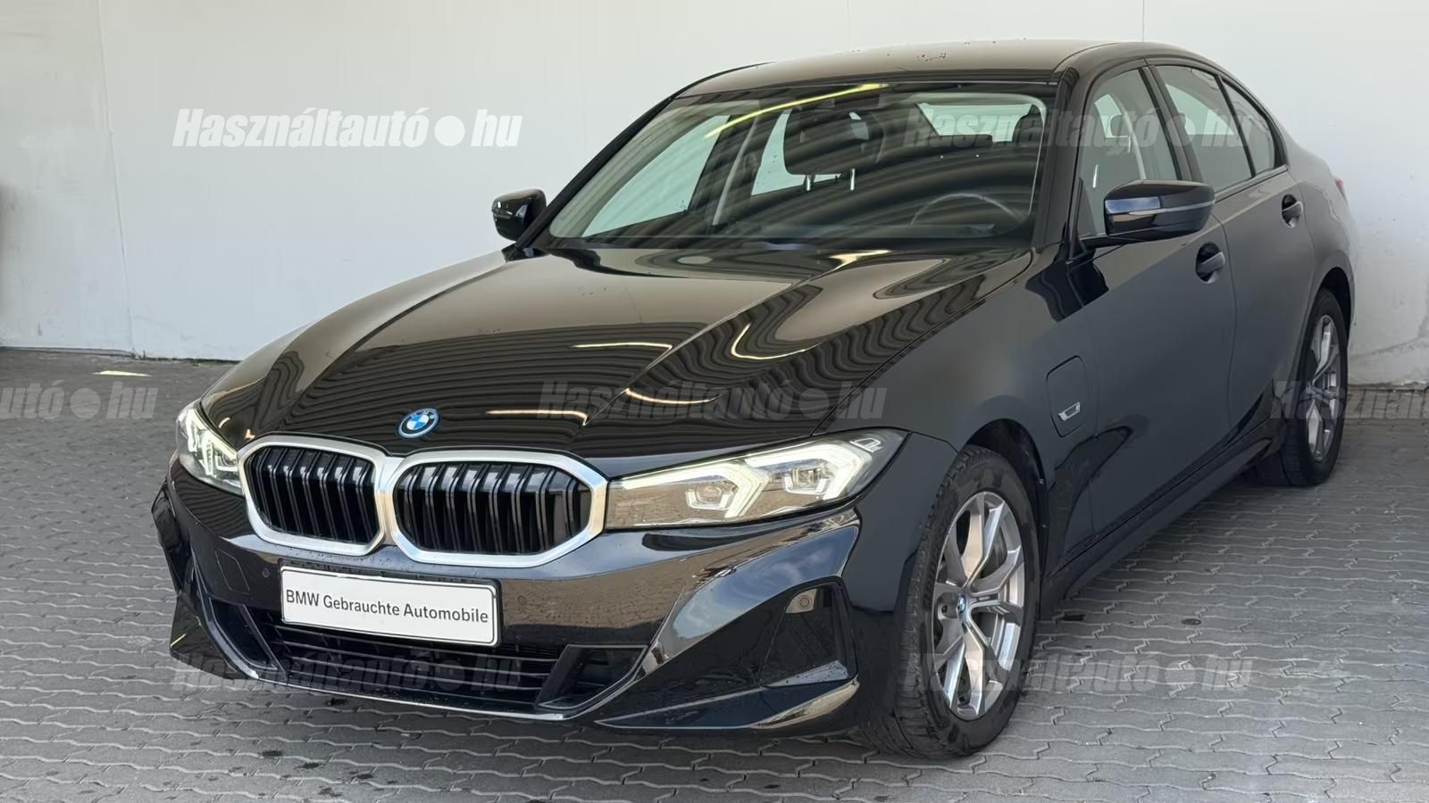 BMW 320 2022/12 - 1