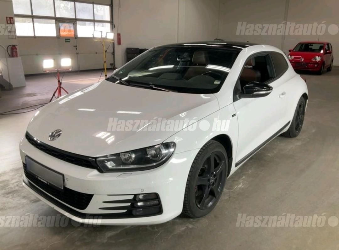 VOLKSWAGEN SCIROCCO 2016/7 - 1