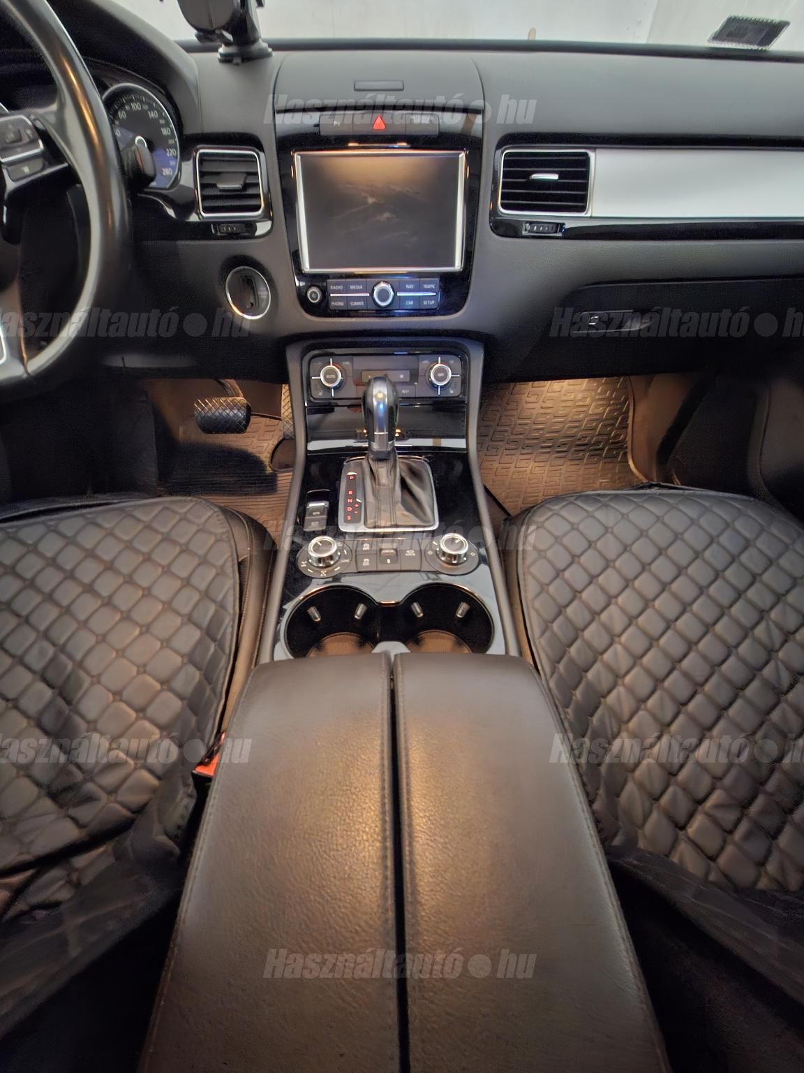 VOLKSWAGEN TOUAREG 2012/1 - 1