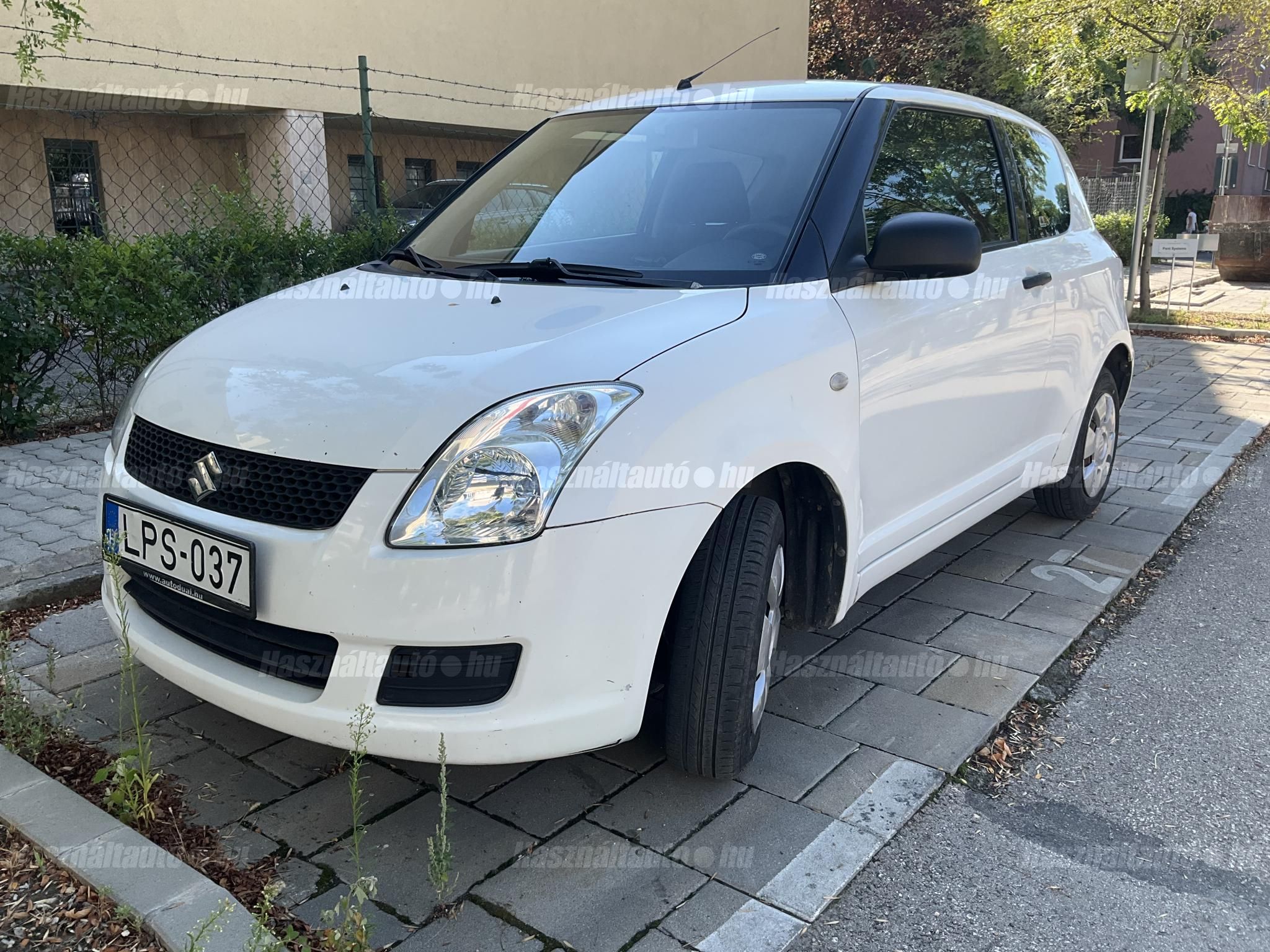 SUZUKI SWIFT 2009/11 - 1
