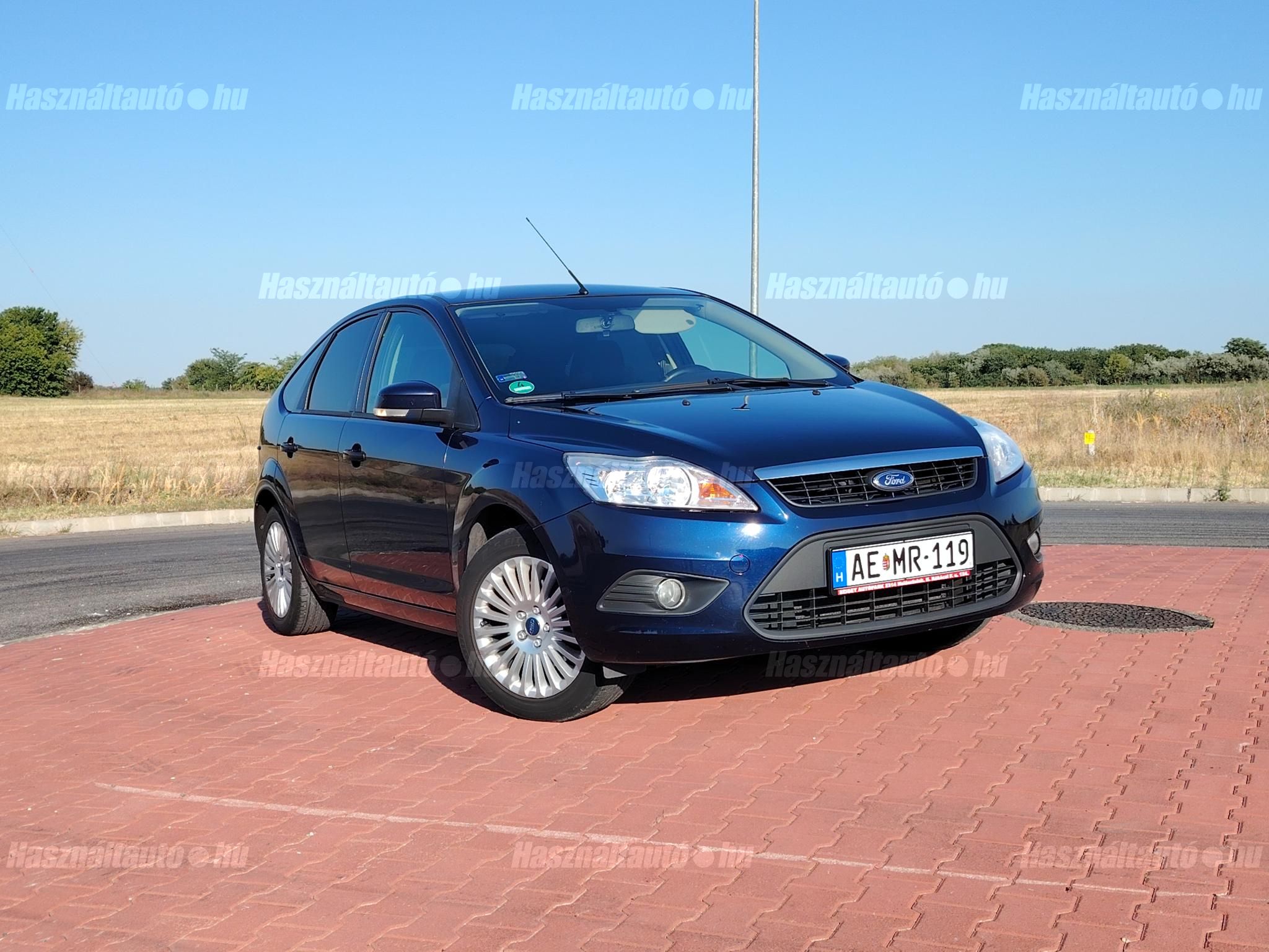 FORD FOCUS 2010/11 - 1