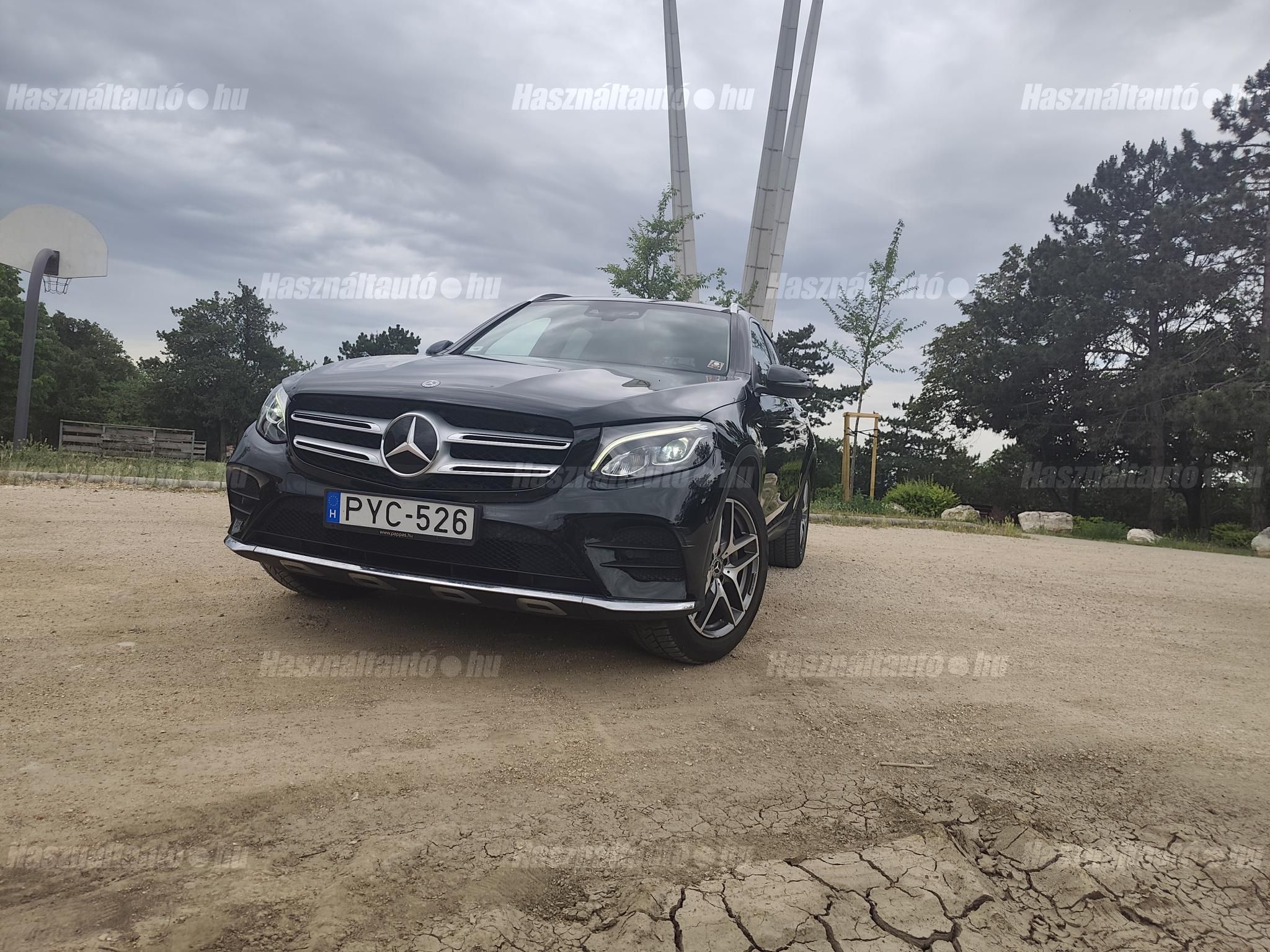 MERCEDES-BENZ GLC 300 2018/9 - 1