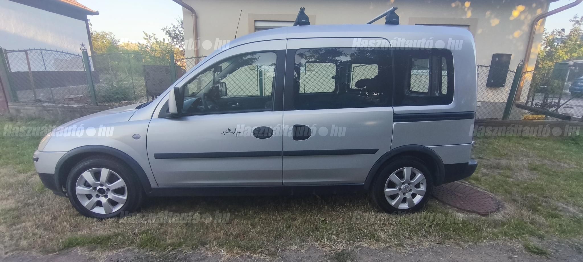 OPEL COMBO 2009/4 - 1