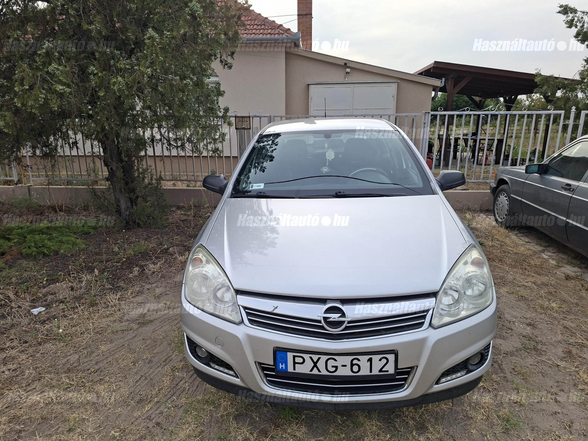 OPEL ASTRA H 2007/11 - 1