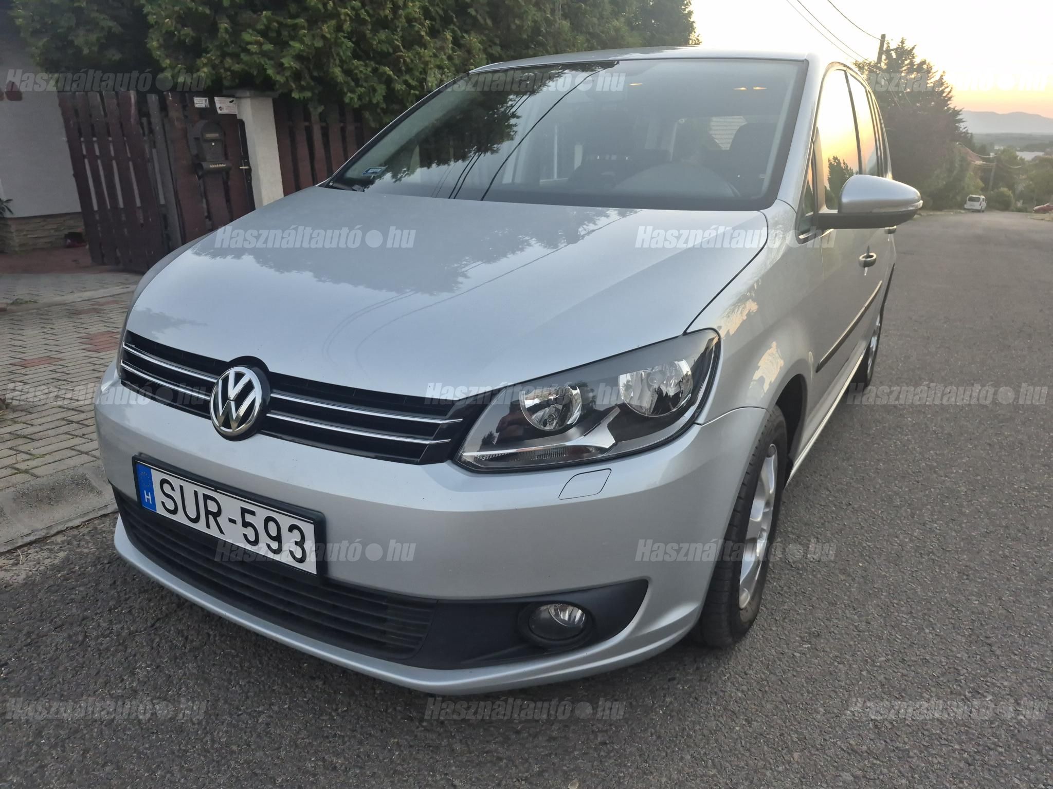 VOLKSWAGEN TOURAN 2015/4 - 1