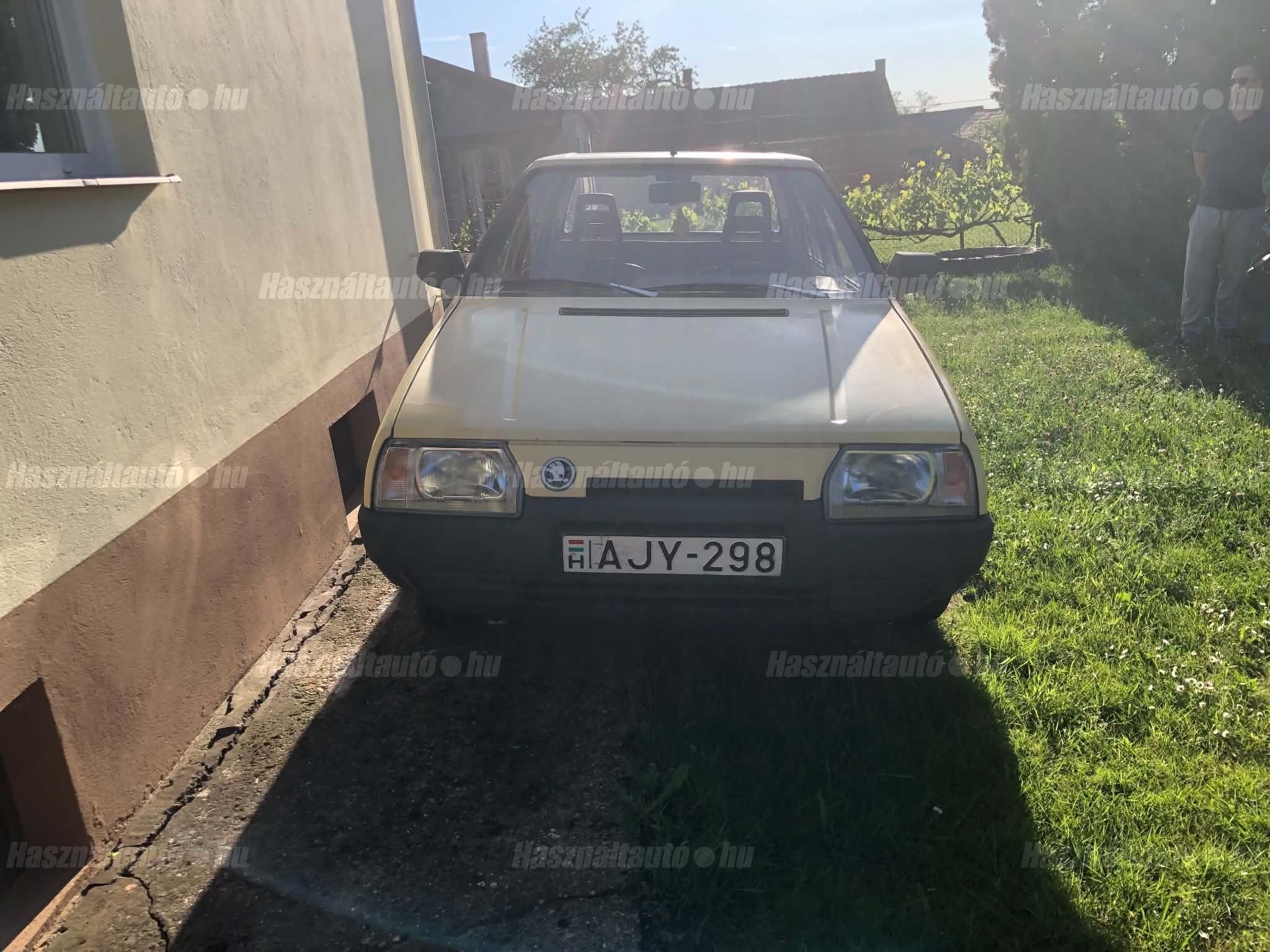 SKODA FAVORIT 1990/9 - 1