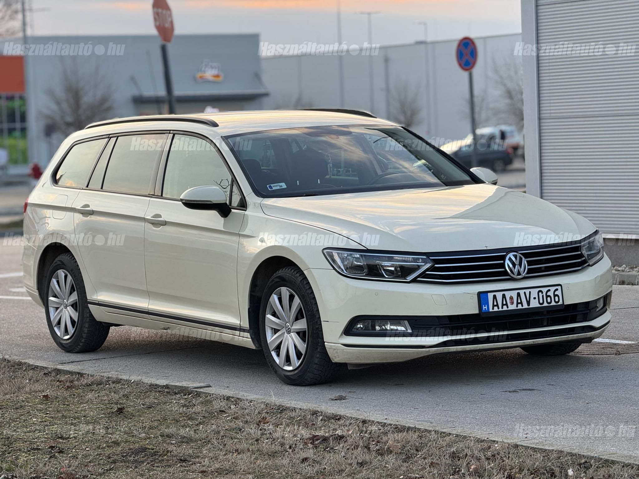 VOLKSWAGEN PASSAT VIII 2016/2 - 1