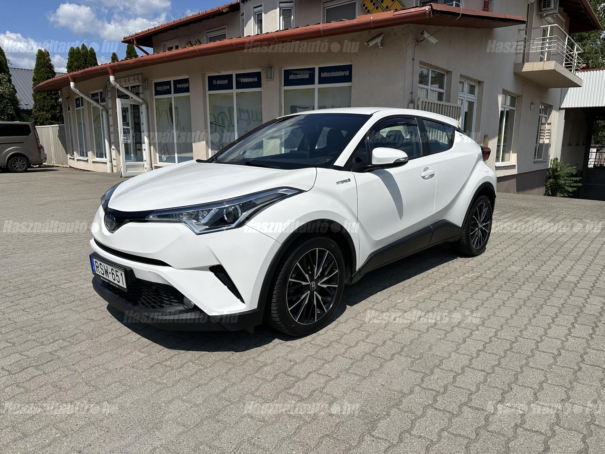 TOYOTA C-HR 2019/8 - 1