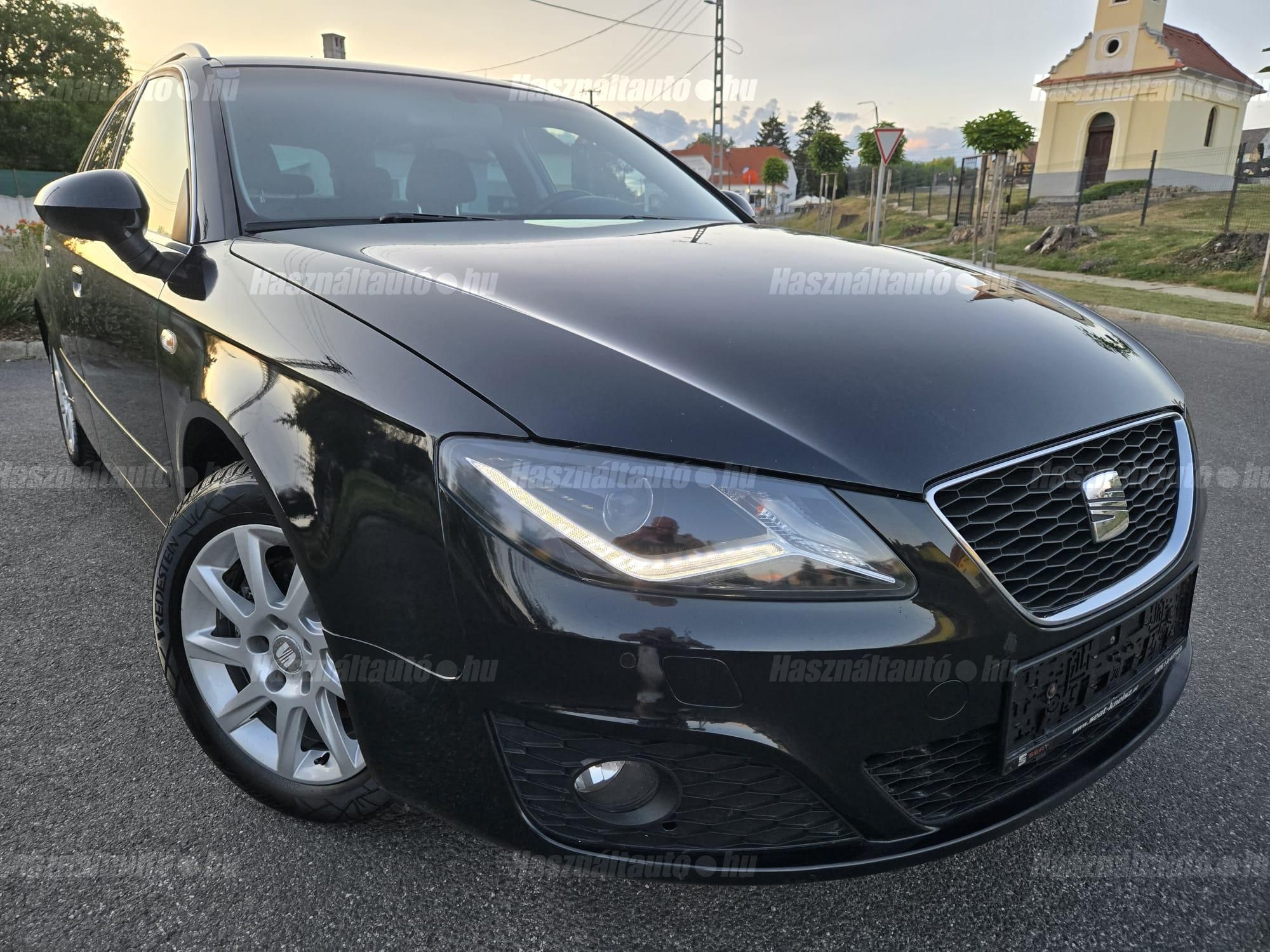 SEAT EXEO 2013/10 - 1