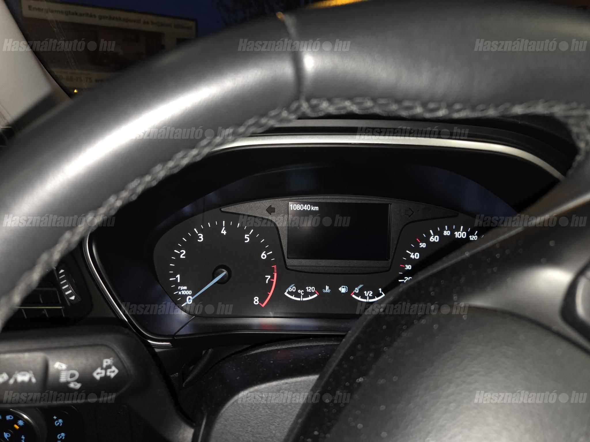 FORD FOCUS 2020/11 - 1