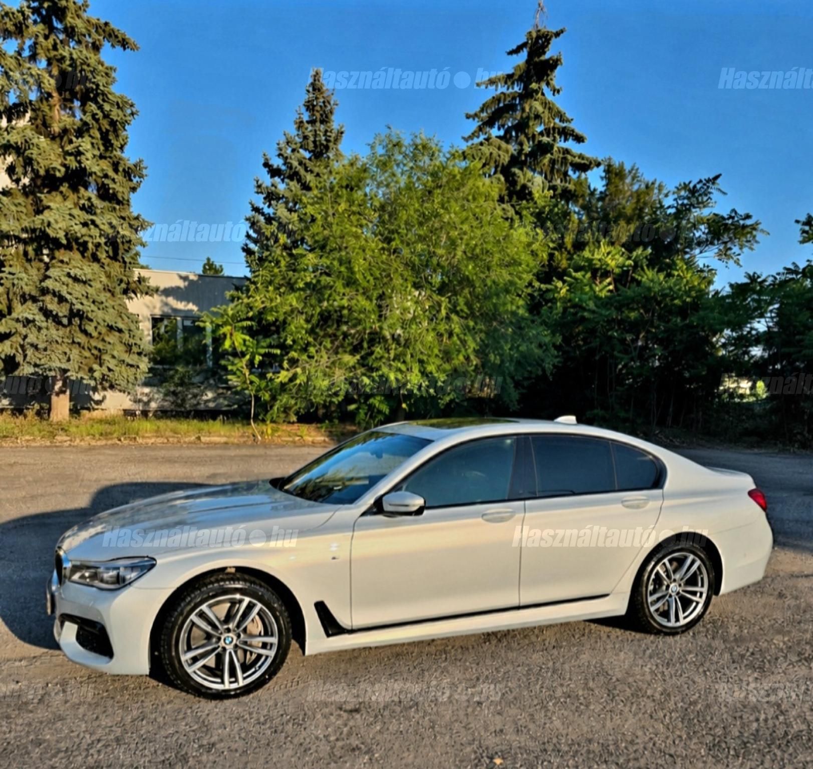 BMW 750 2017 - 1