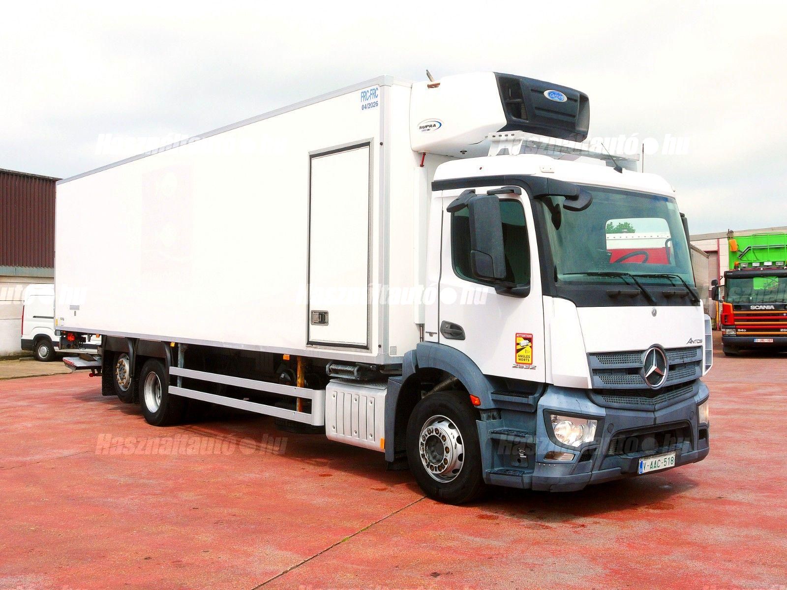 MERCEDES-BENZ 2014/4 - 1
