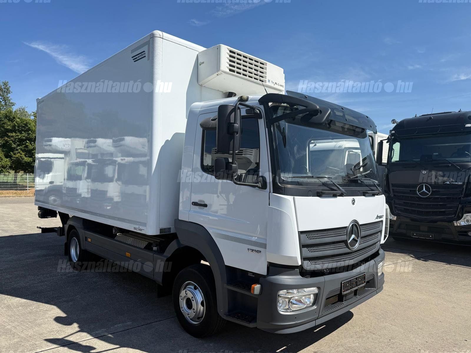 MERCEDES-BENZ 2020/10 - 1