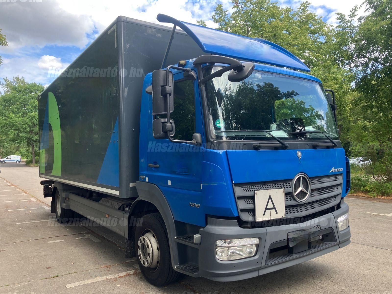 MERCEDES-BENZ 2018/1 - 1
