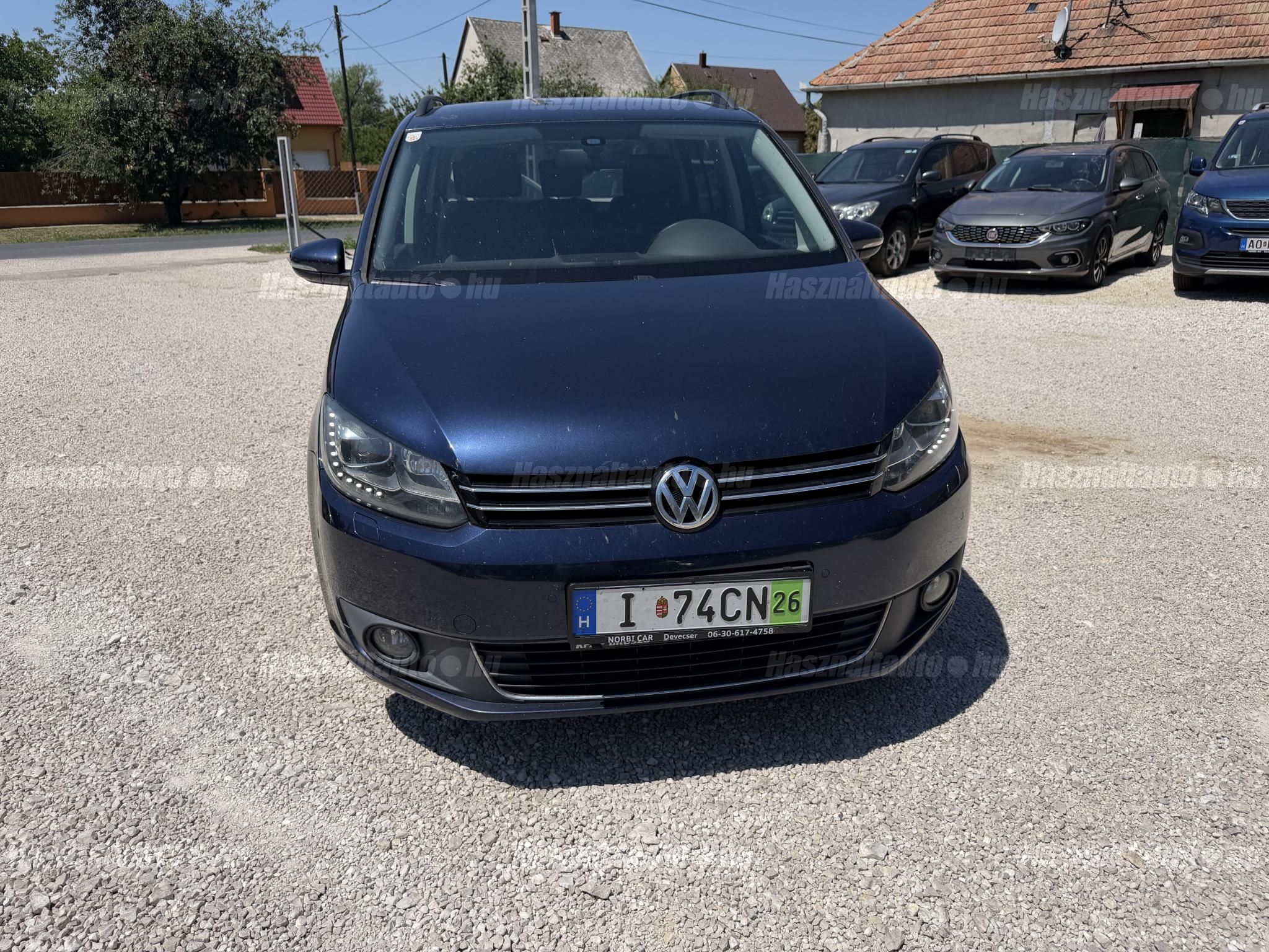 VOLKSWAGEN TOURAN 2014/10 - 1