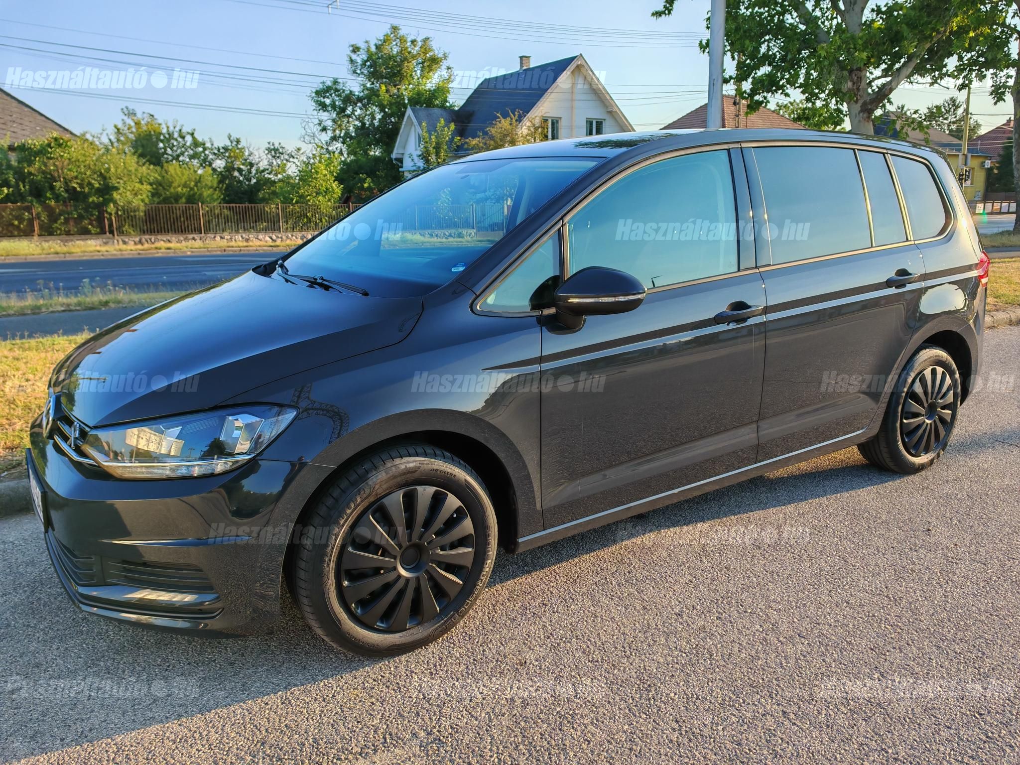 VOLKSWAGEN TOURAN 2018/6 - 1