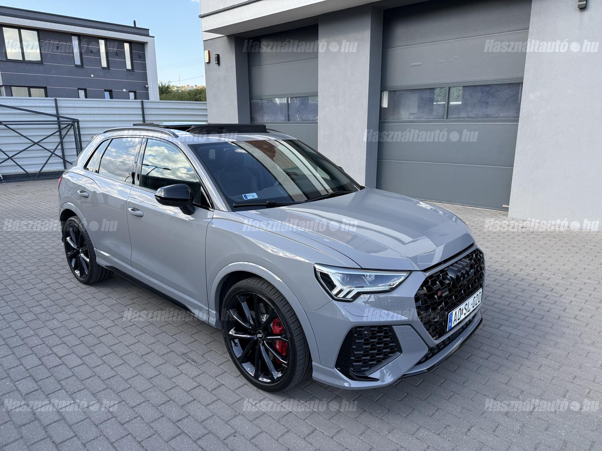 AUDI RS Q3 2020/8 - 1