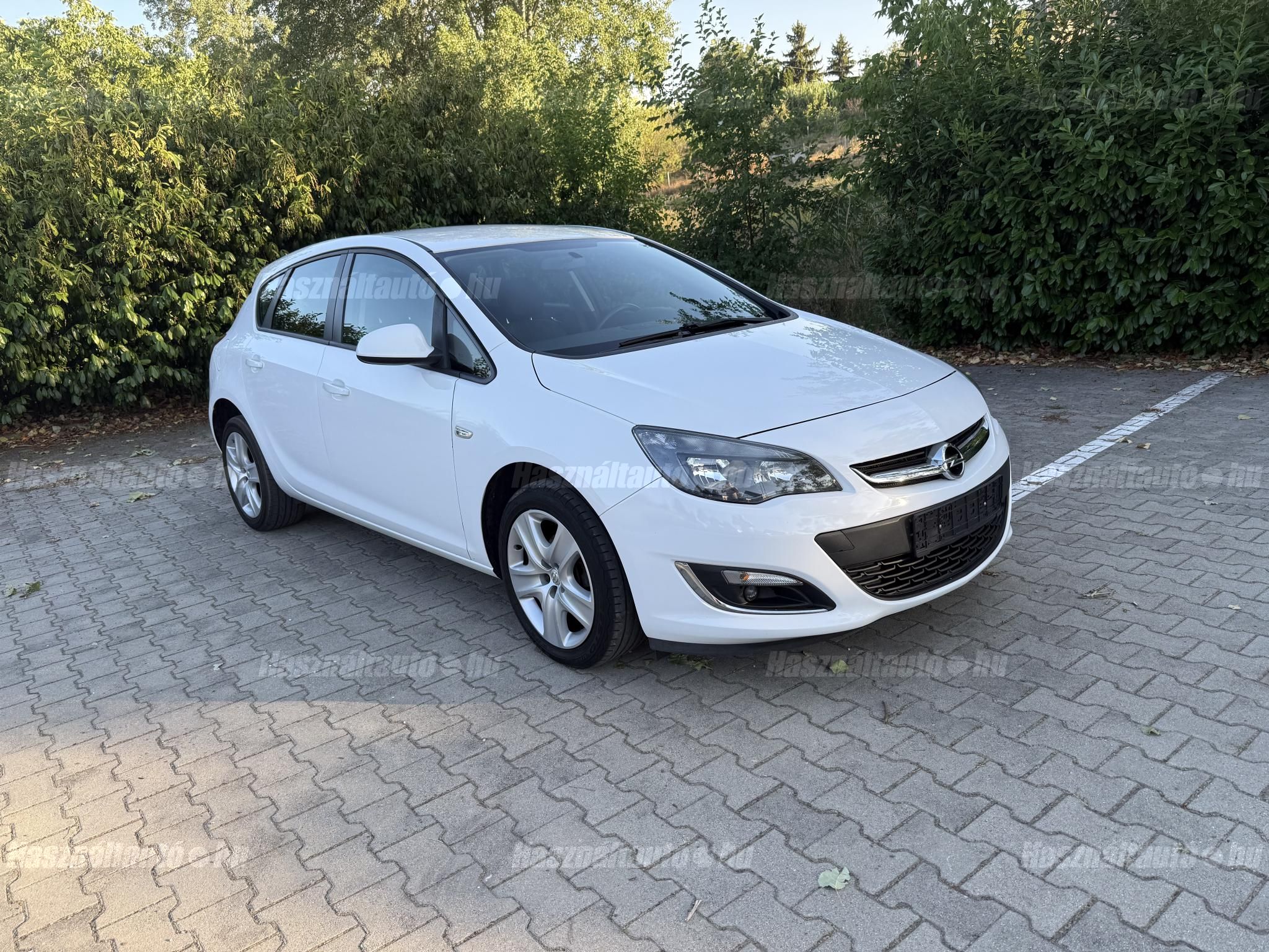 OPEL ASTRA J 2013/12 - 1