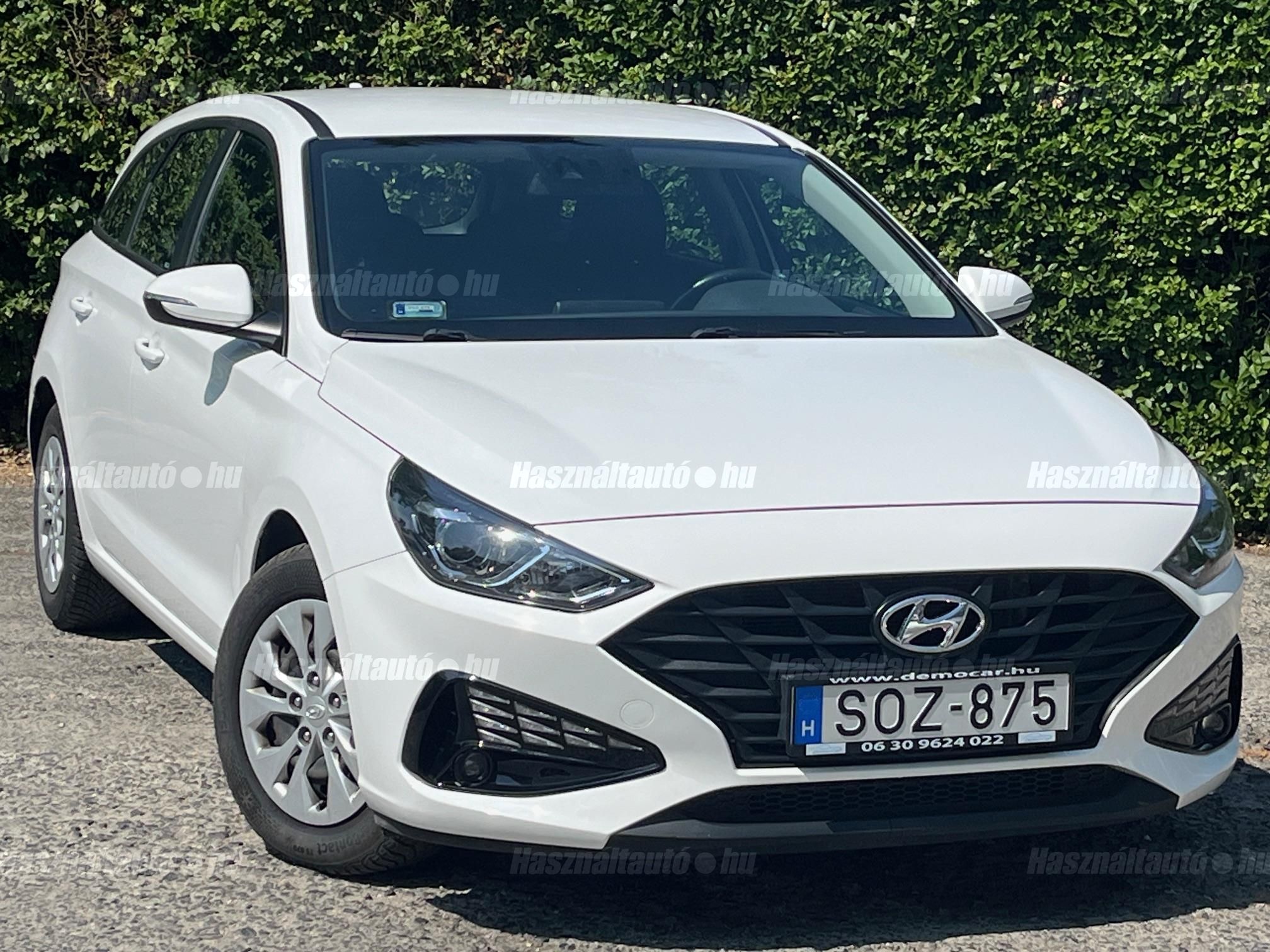 HYUNDAI I30 2021/3 - 1
