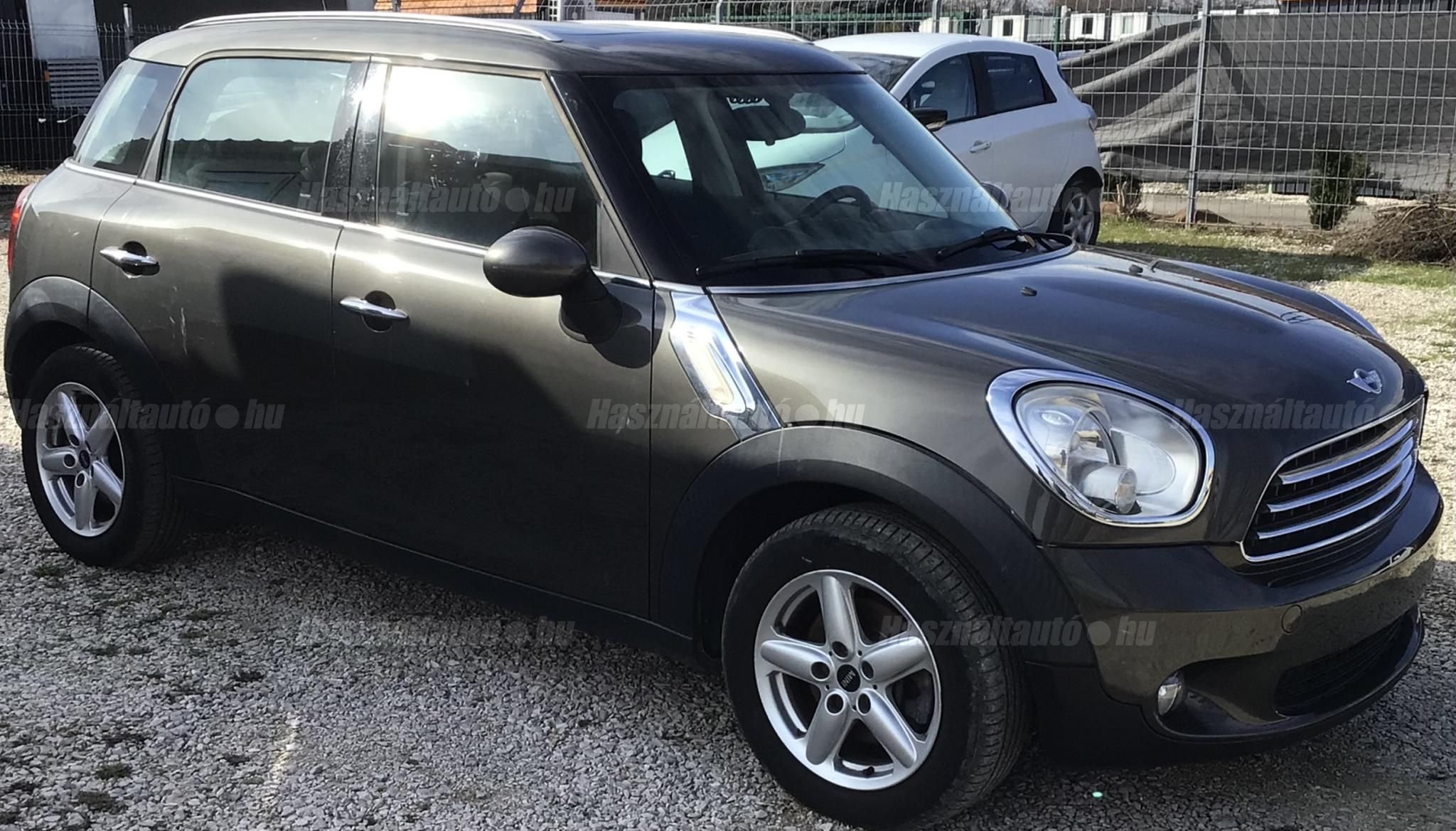 MINI COUNTRYMAN 2012/8 - 1