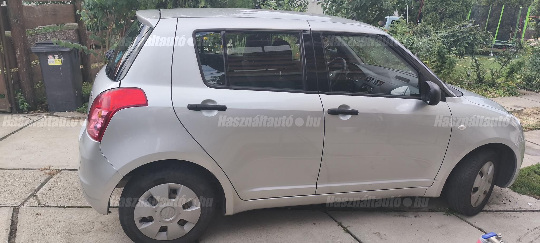 SUZUKI SWIFT 2009/4 - 1