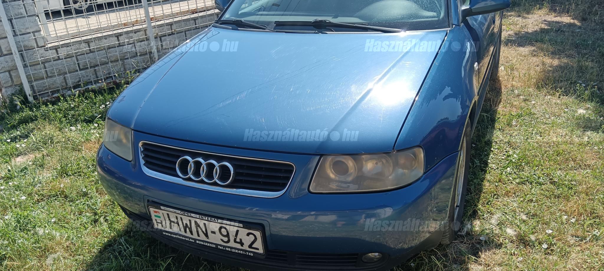 AUDI A3 2001/11 - 1