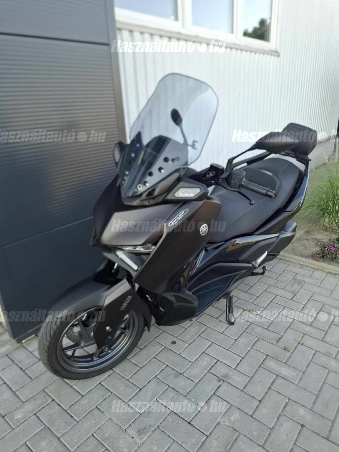 YAMAHA X-MAX 300 2024/3 - 1
