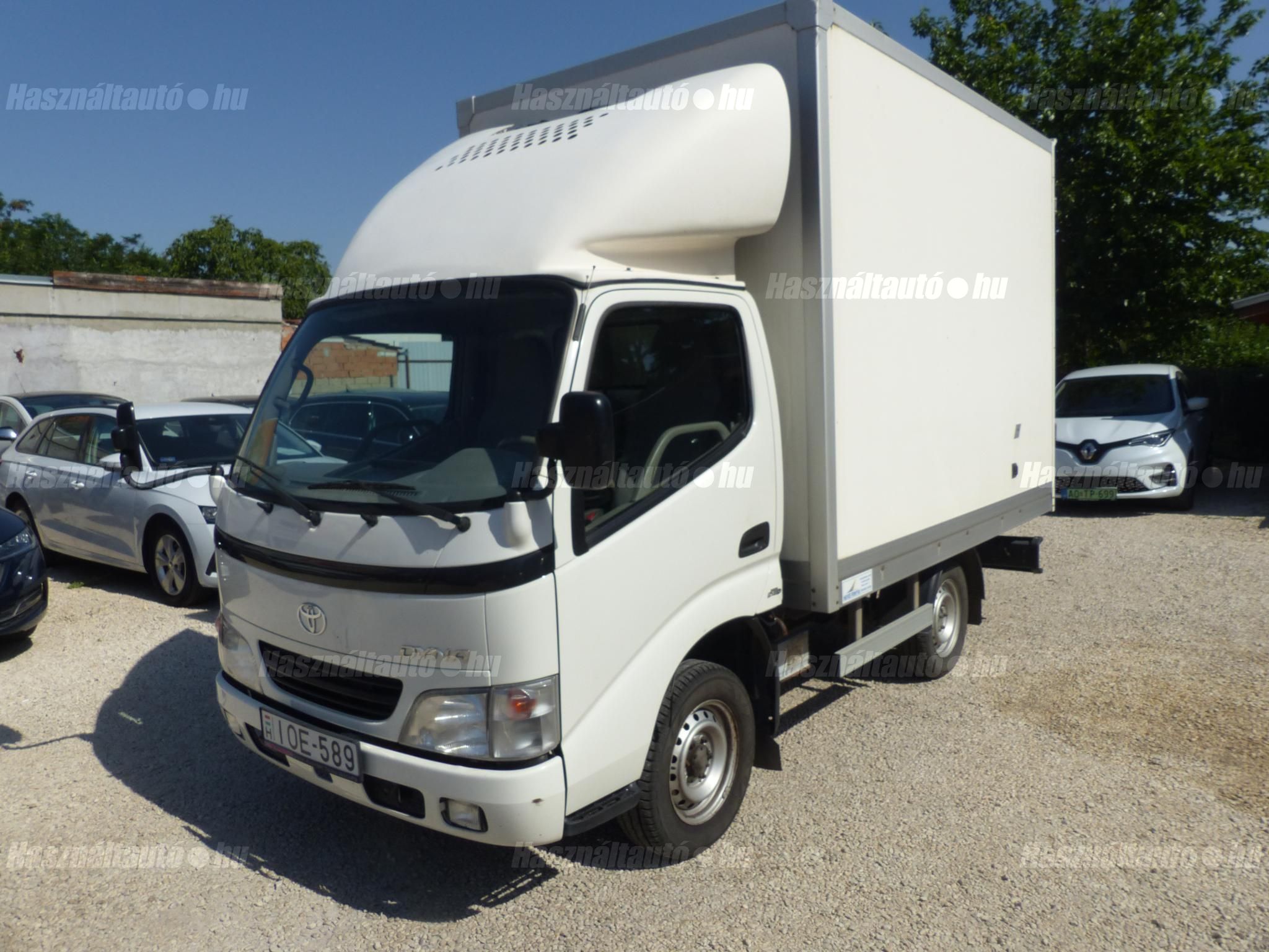 TOYOTA DYNA 2003/4 - 1