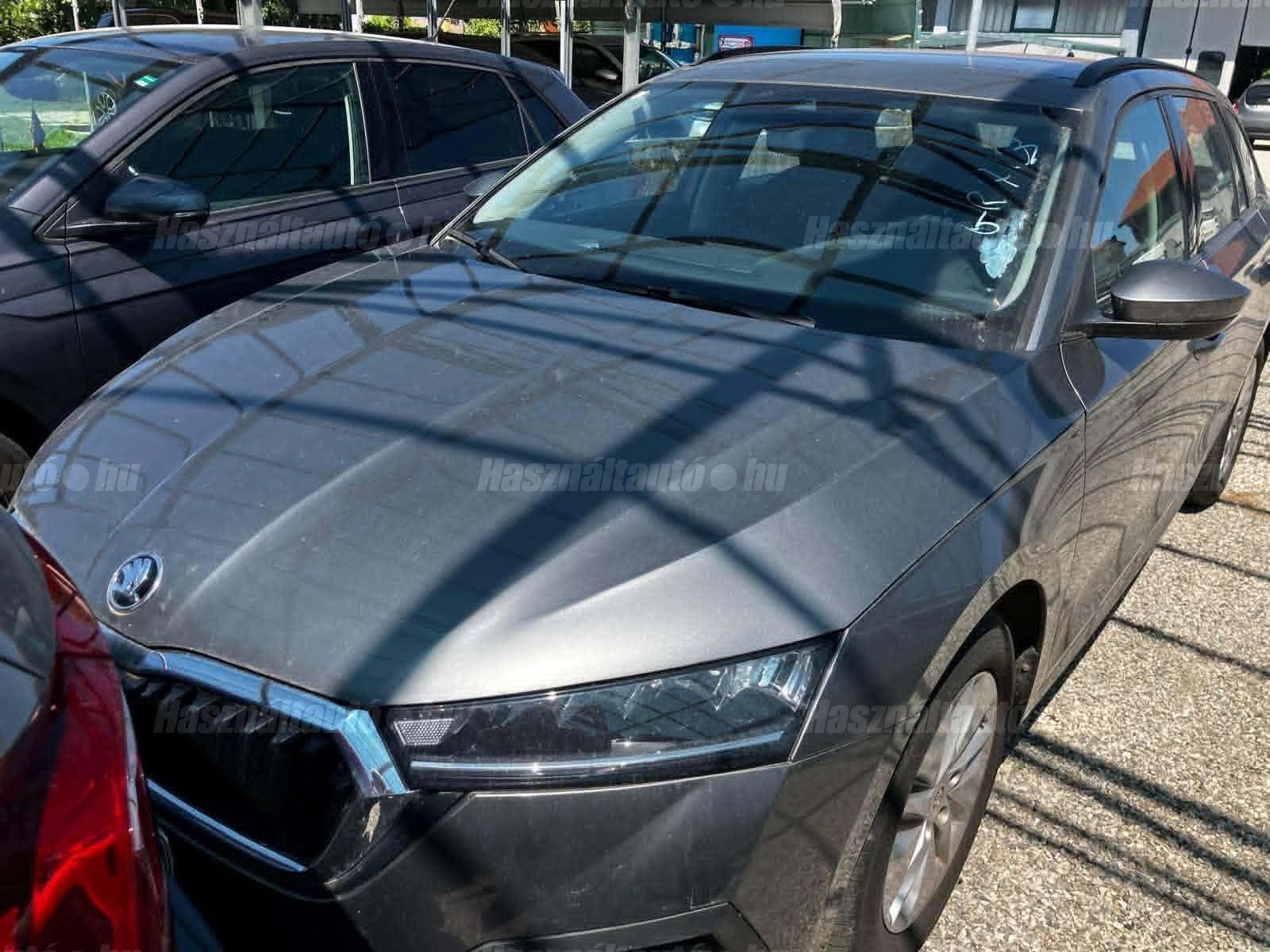 SKODA OCTAVIA 2023/3 - 1