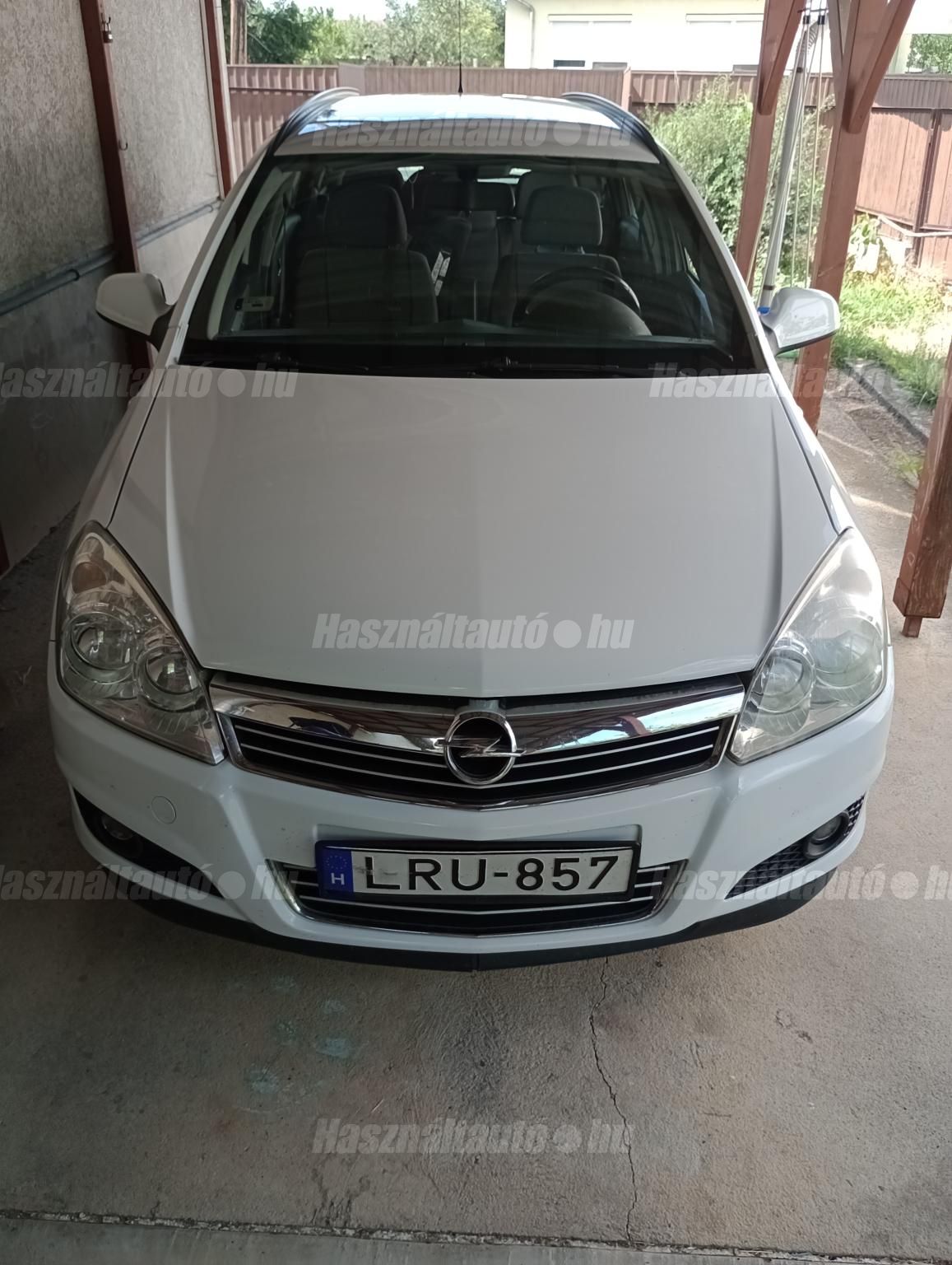 OPEL ASTRA H 2010/1 - 1