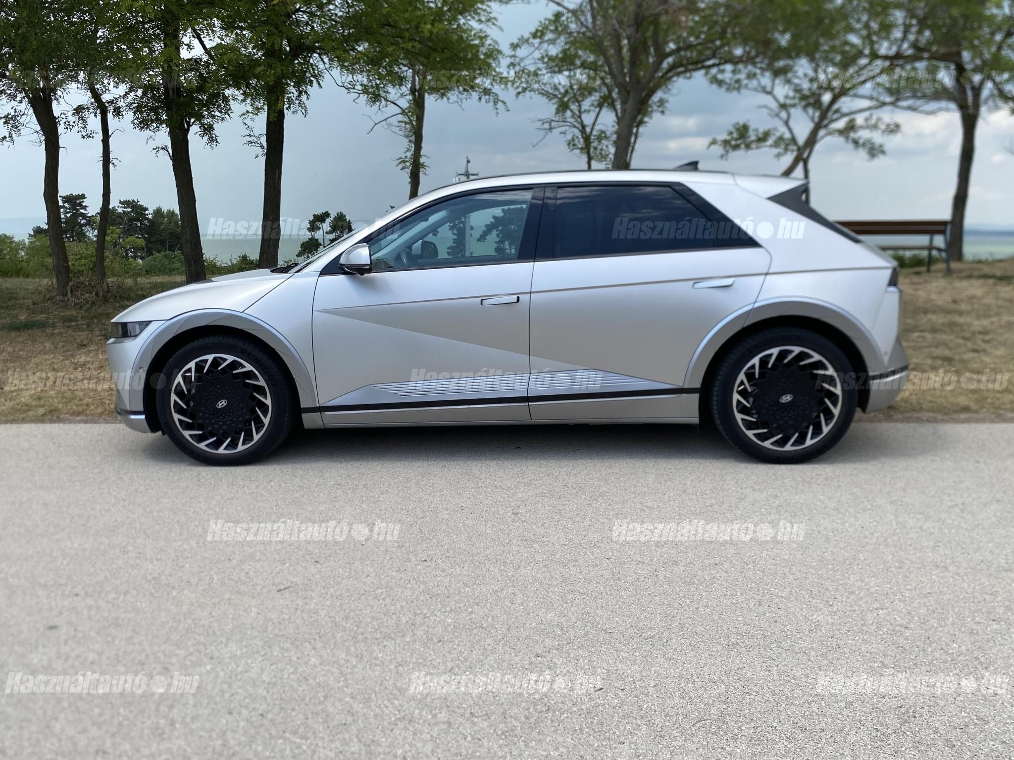 HYUNDAI IONIQ 5 2022/5 - 1