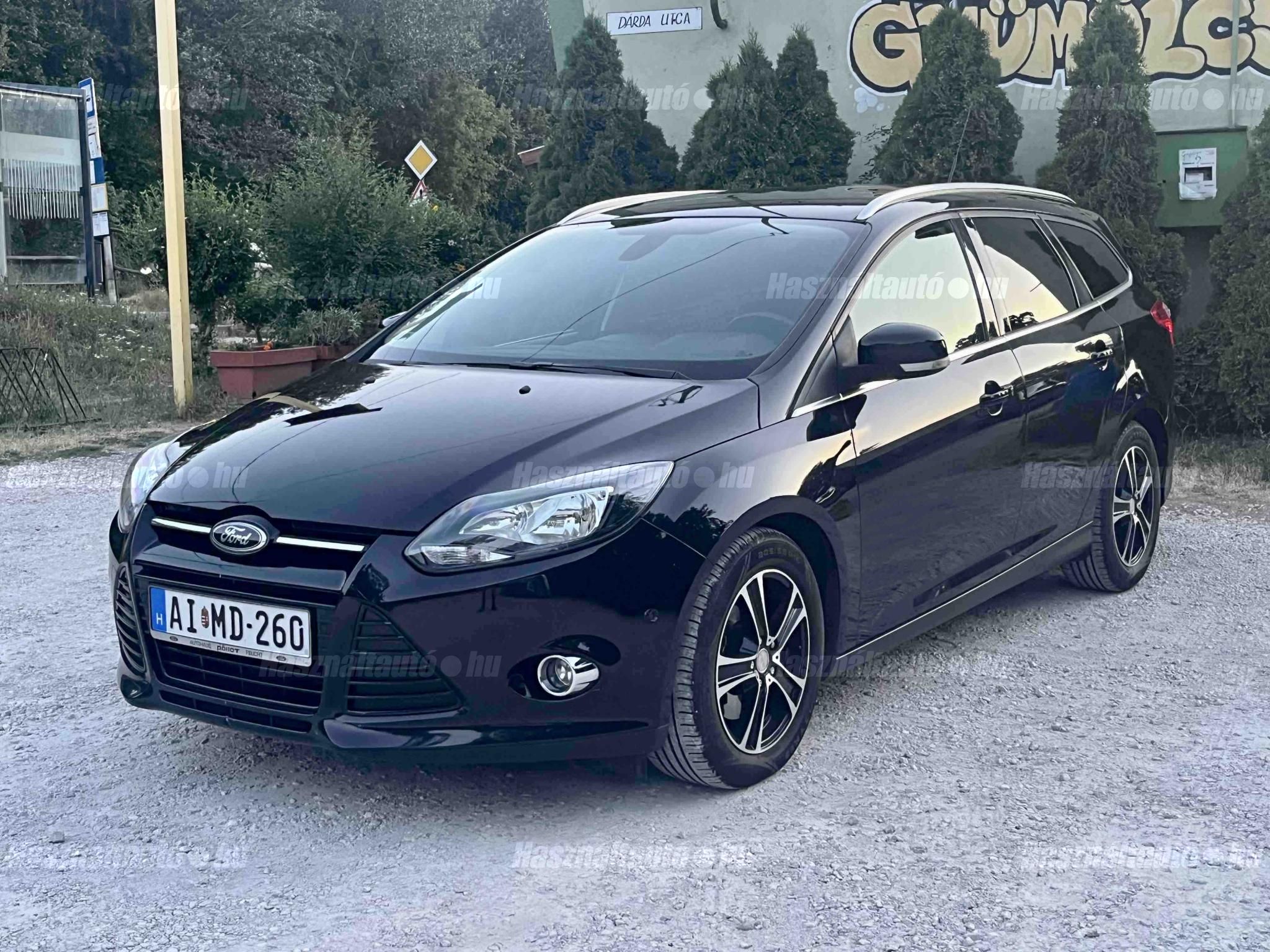 FORD FOCUS 2012/6 - 1