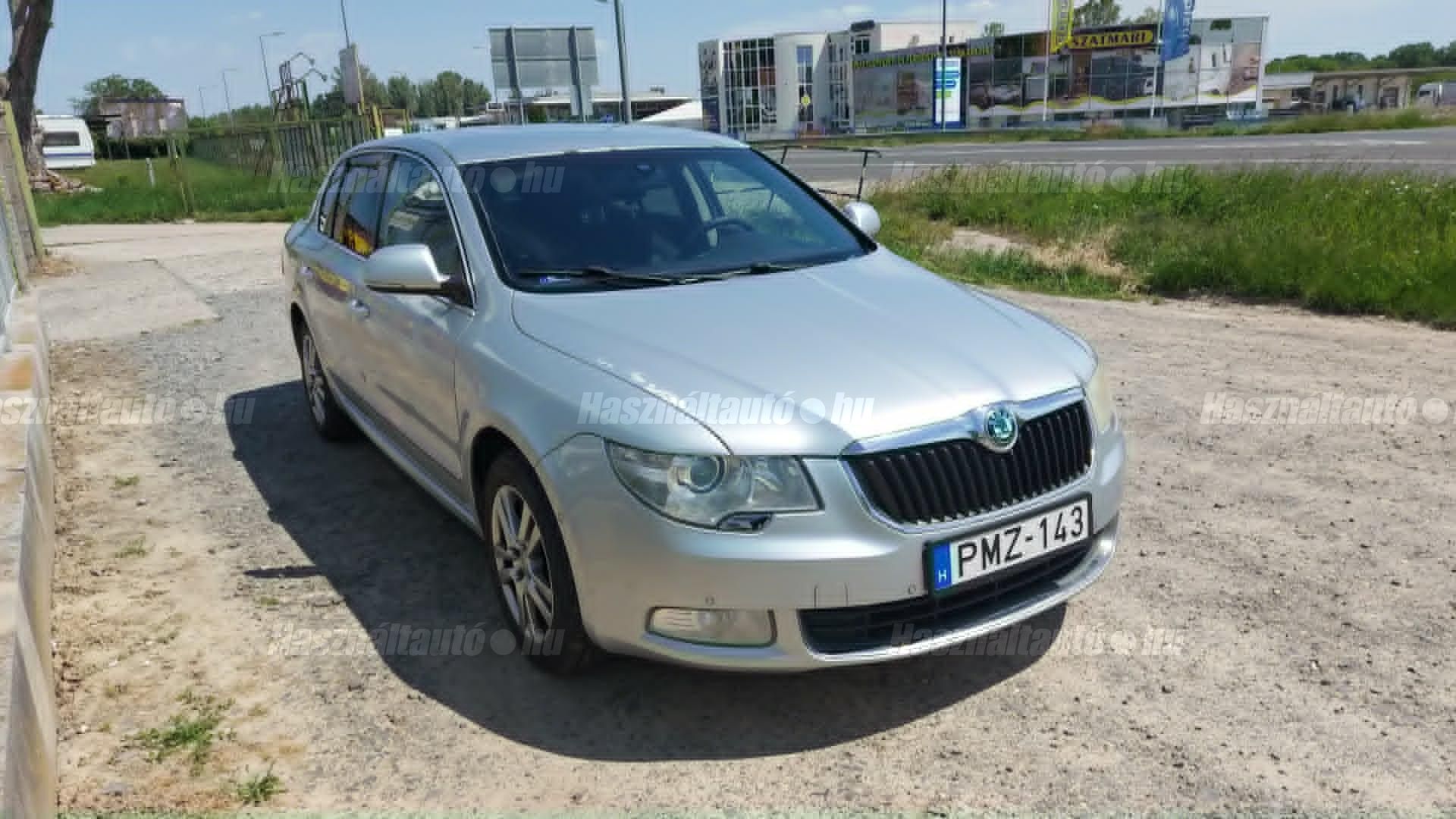 SKODA SUPERB 2009/3 - 1