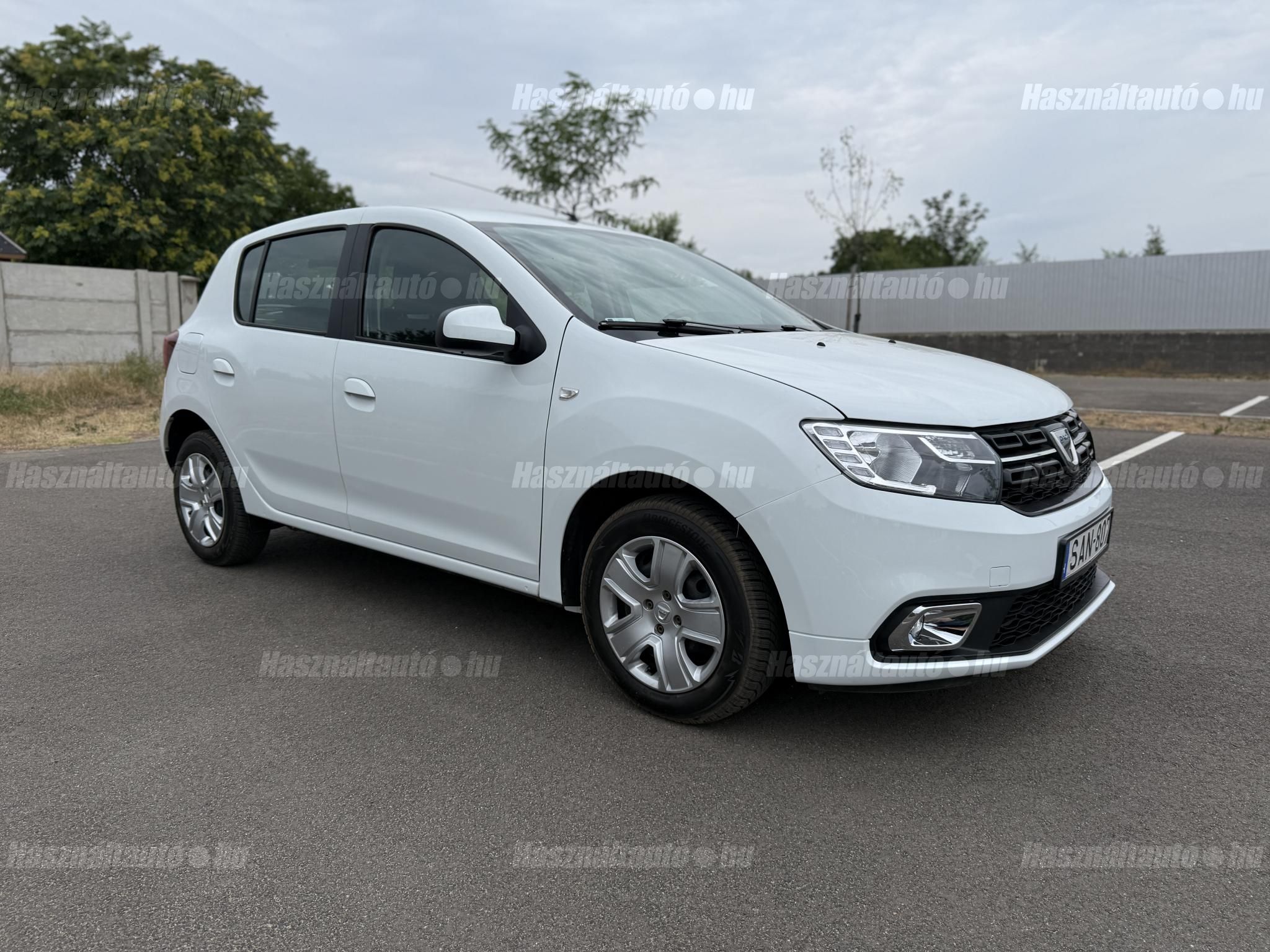 DACIA SANDERO 2020/3 - 1