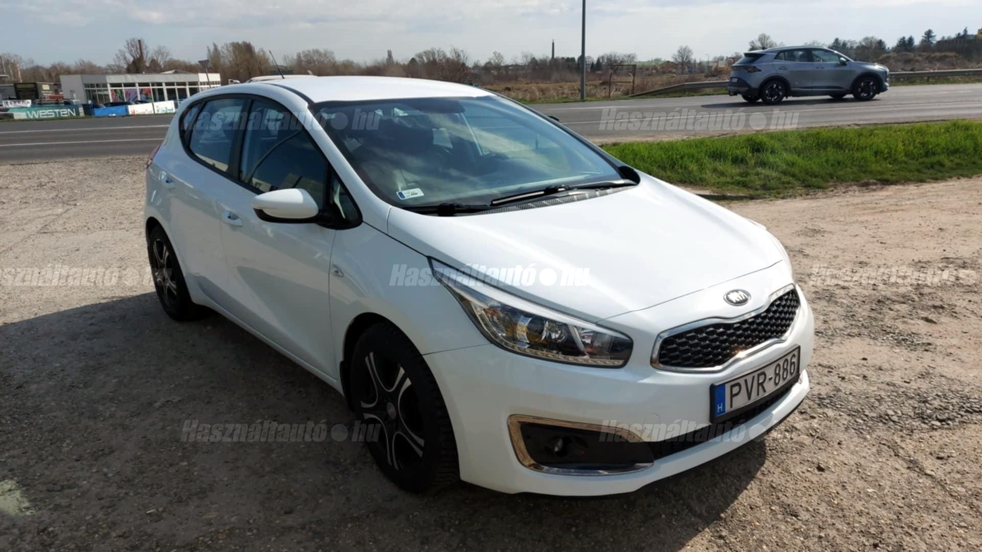 KIA CEE'D 2018/5 - 1