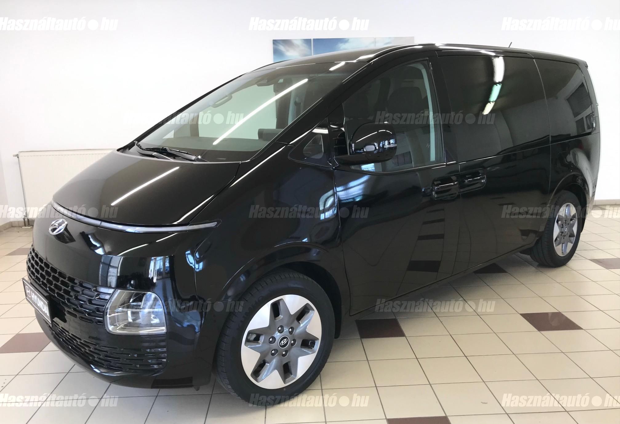 HYUNDAI STARIA 2023/11 - 1