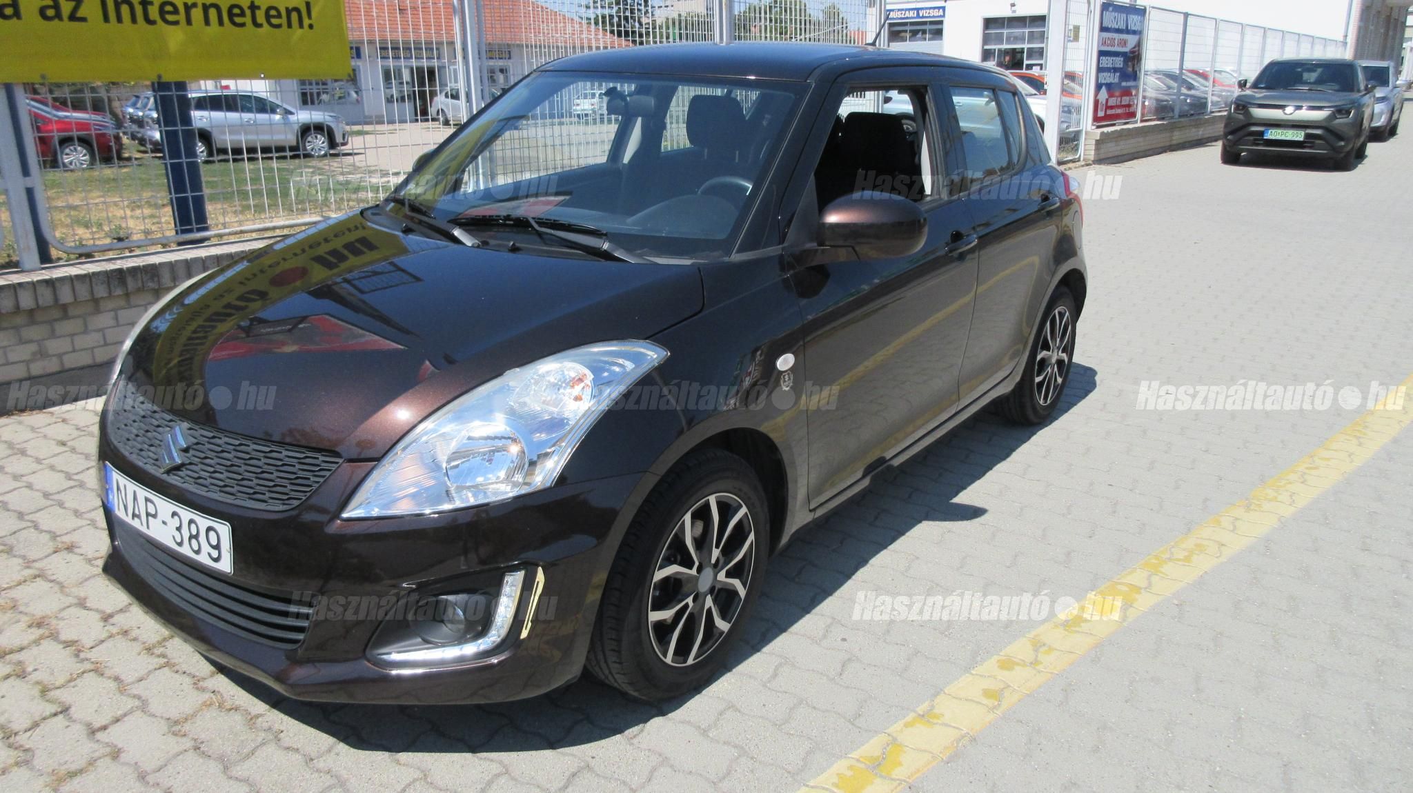 SUZUKI SWIFT 2015/2 - 1