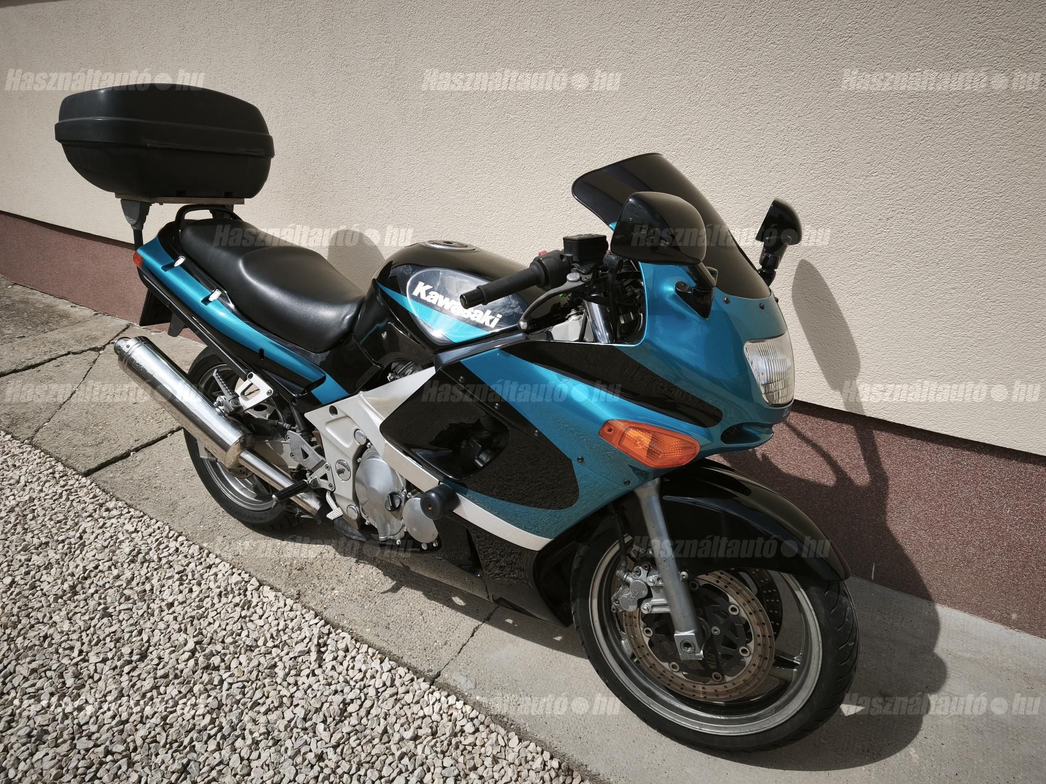 KAWASAKI ZZ-R 600 1994/6 - 1