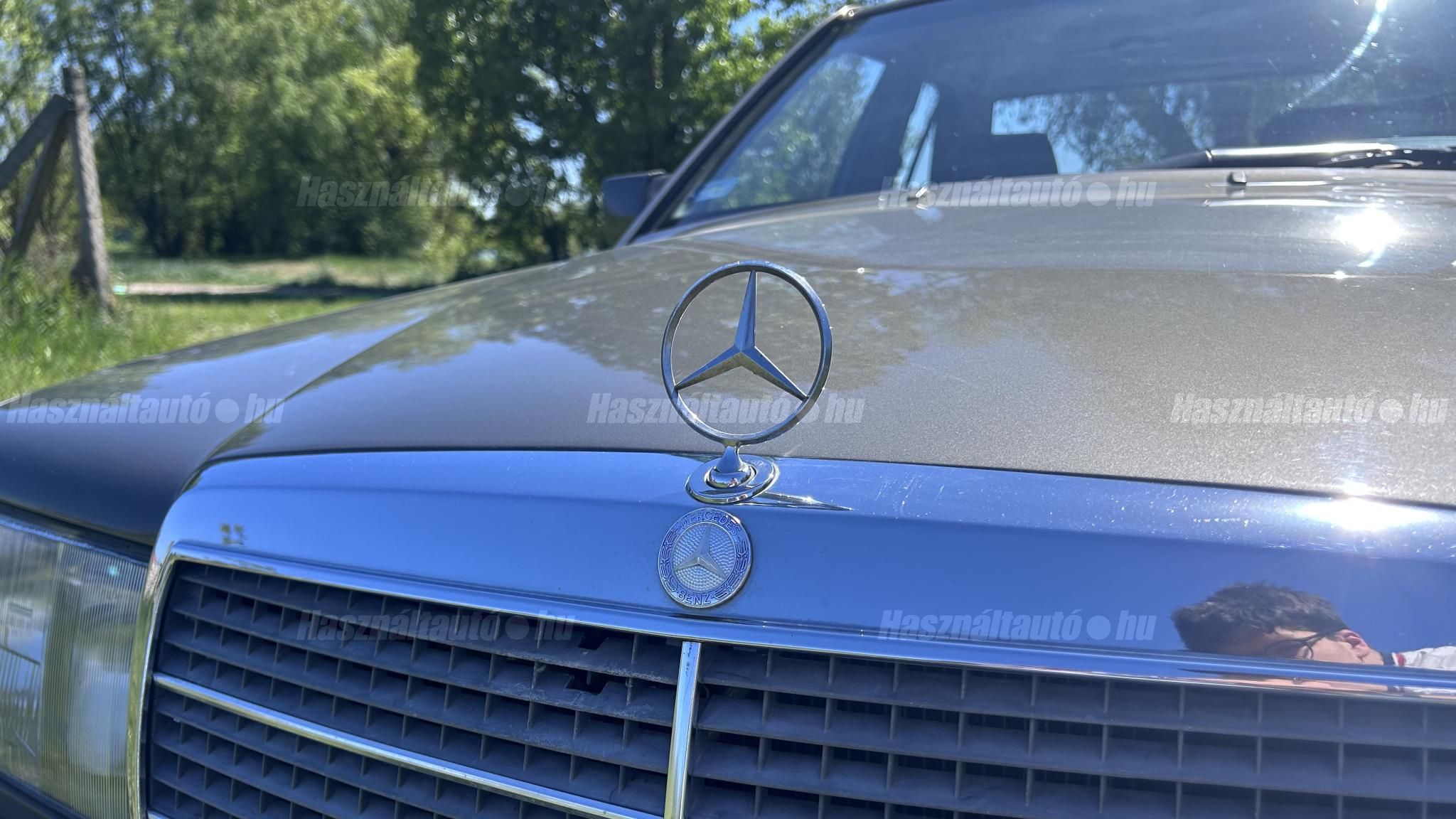 MERCEDES-BENZ 190 1991/3 - 1