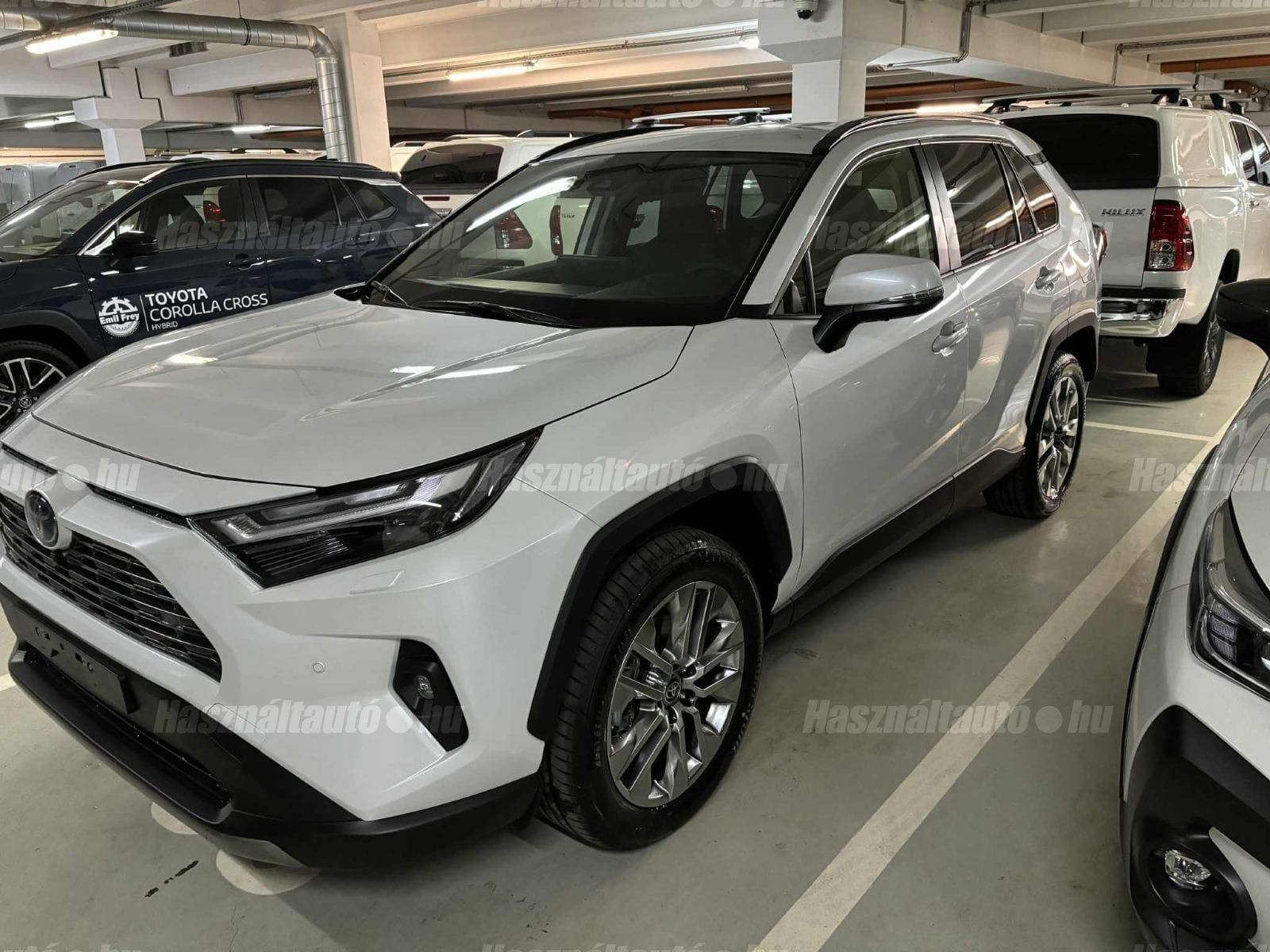 TOYOTA RAV 4 2025/9 - 1